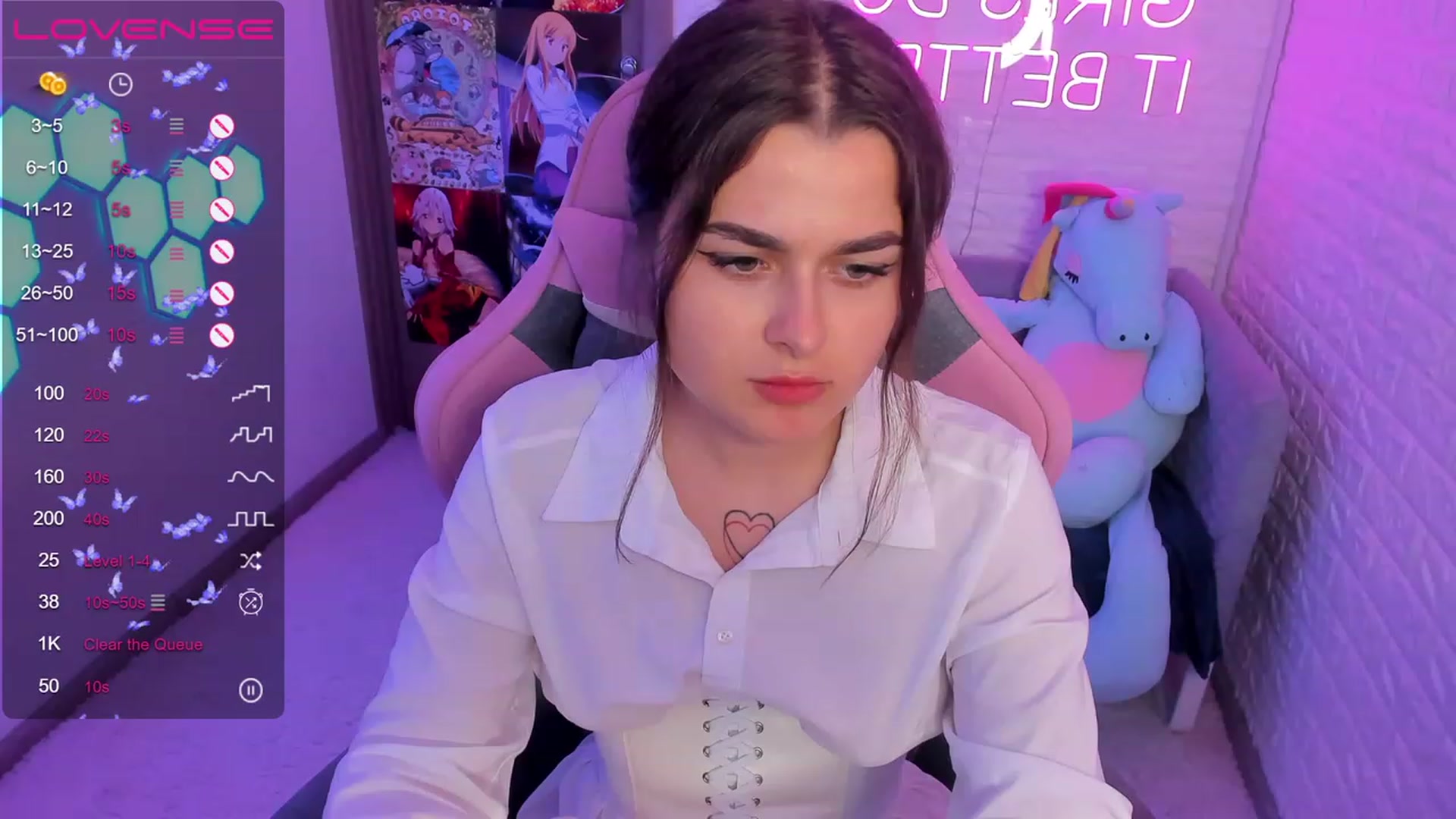 Gallery image thumbnail from CrystalXX's myfreecams stream on, 06/25/2023, 15:48 image 13 of 20