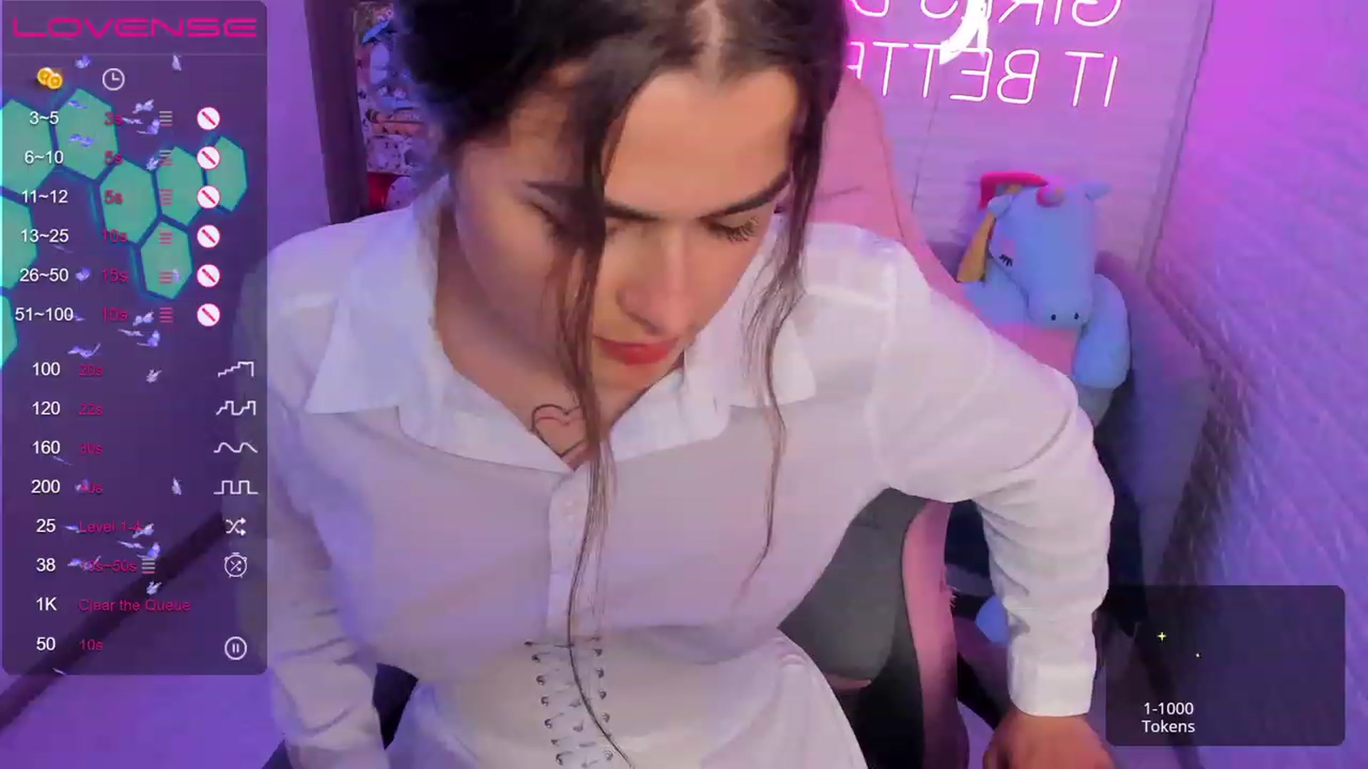 Gallery image thumbnail from CrystalXX's myfreecams stream on, 06/25/2023, 15:48 image 18 of 20