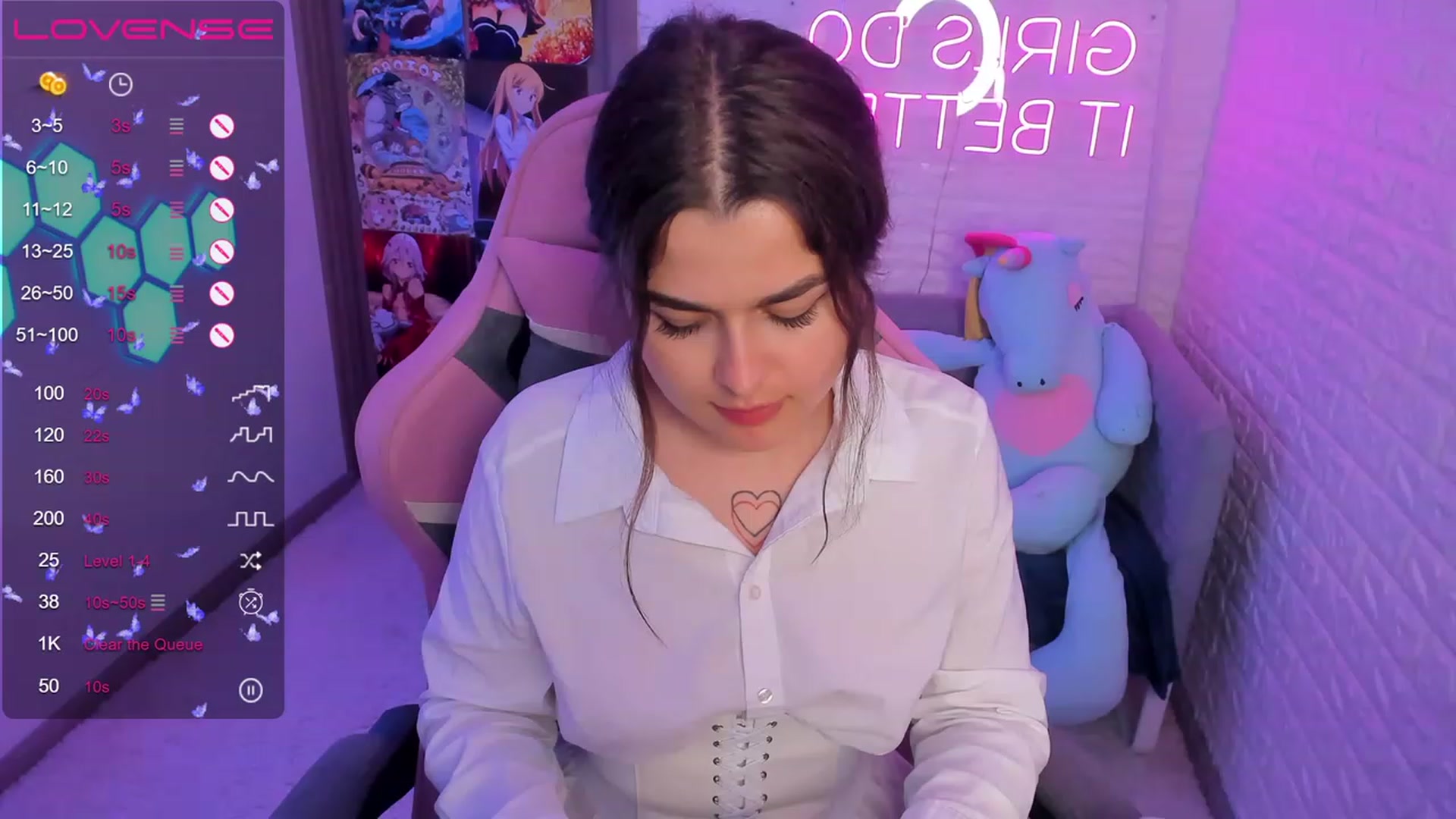 Gallery image thumbnail from CrystalXX's myfreecams stream on, 06/25/2023, 15:48 image 8 of 20