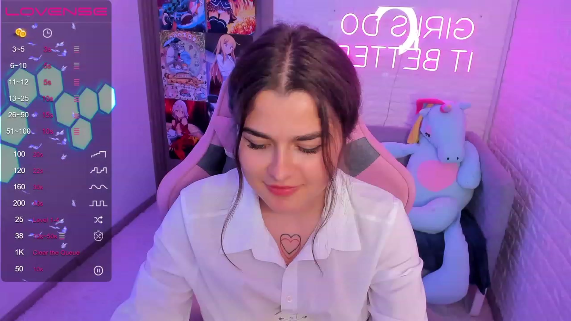Gallery image thumbnail from CrystalXX's myfreecams stream on, 06/25/2023, 19:00 image 9 of 20