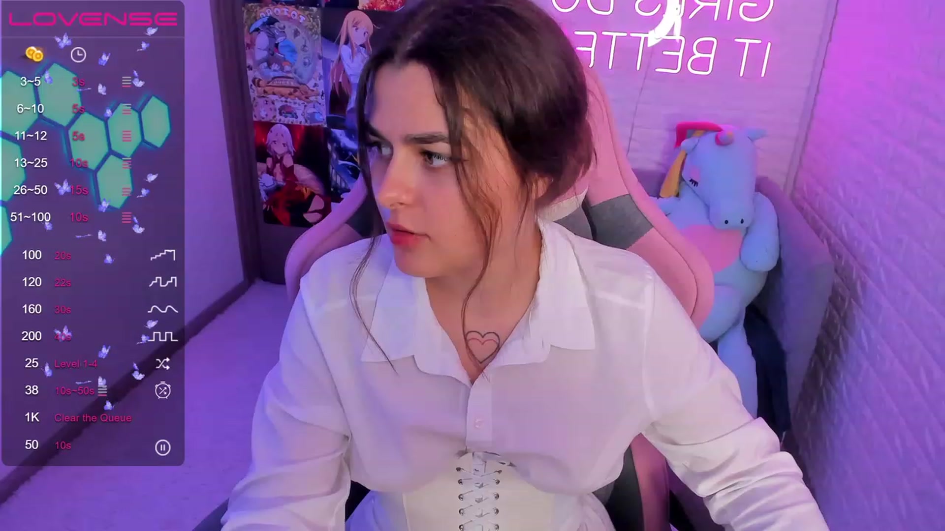 Gallery image thumbnail from CrystalXX's myfreecams stream on, 06/25/2023, 19:00 image 8 of 20