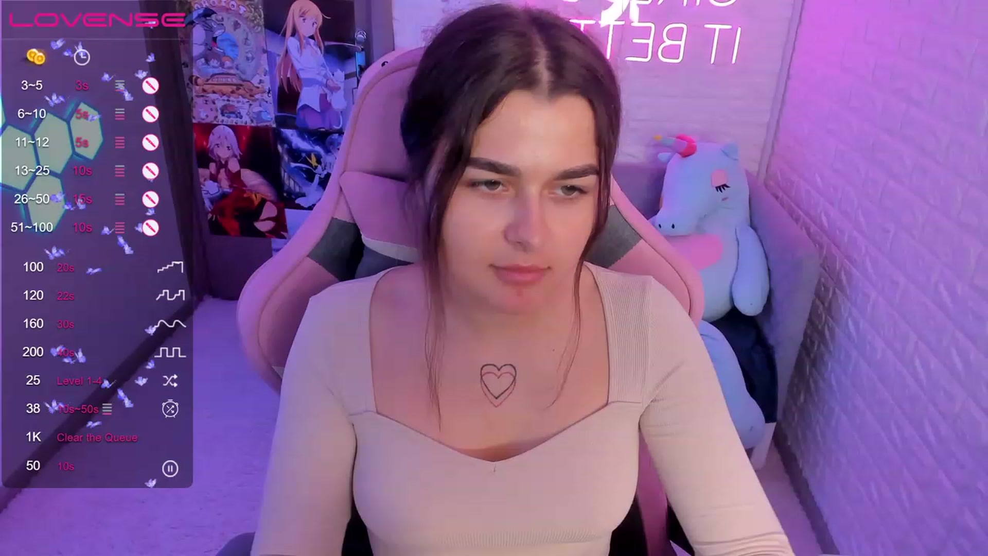 Gallery image thumbnail from CrystalXX's myfreecams stream on, 06/26/2023, 13:29 image 20 of 20