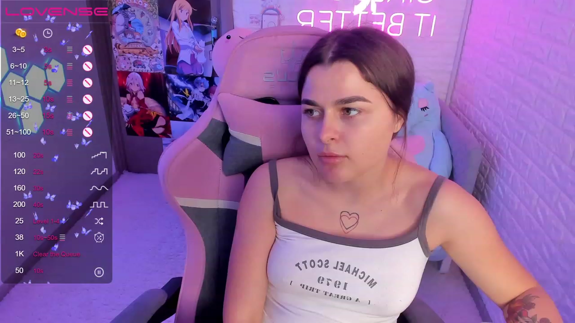 Gallery image thumbnail from CrystalXX's myfreecams stream on, 06/26/2023, 15:26 image 12 of 20