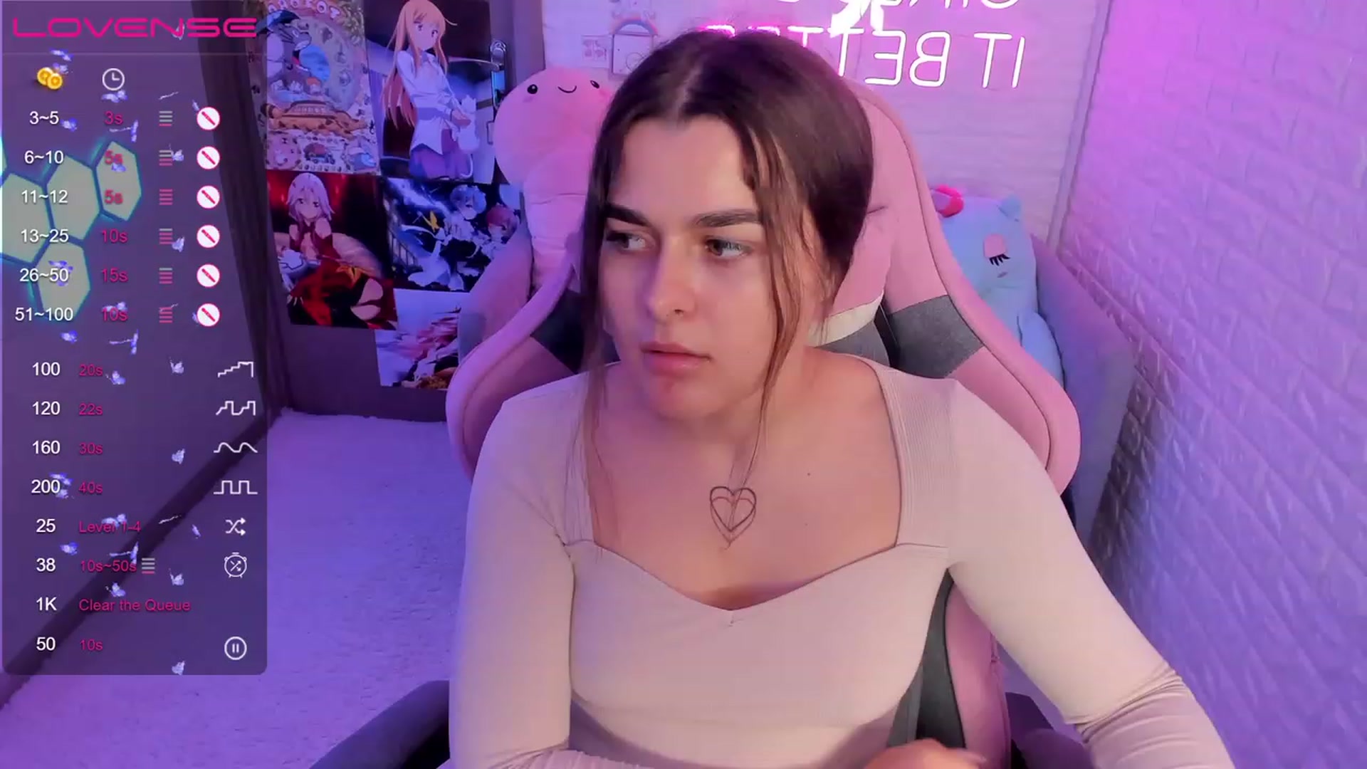Gallery image thumbnail from CrystalXX's myfreecams stream on, 06/26/2023, 15:26 image 7 of 20