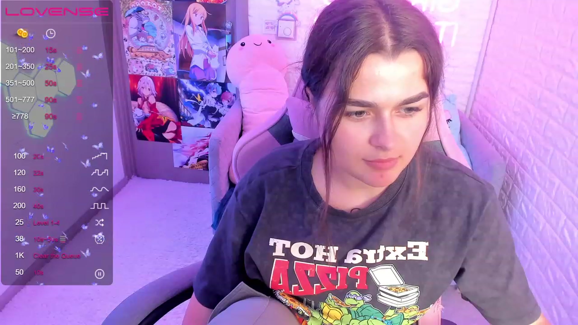 Gallery image thumbnail from CrystalXX's myfreecams stream on, 06/26/2023, 19:06 image 19 of 20