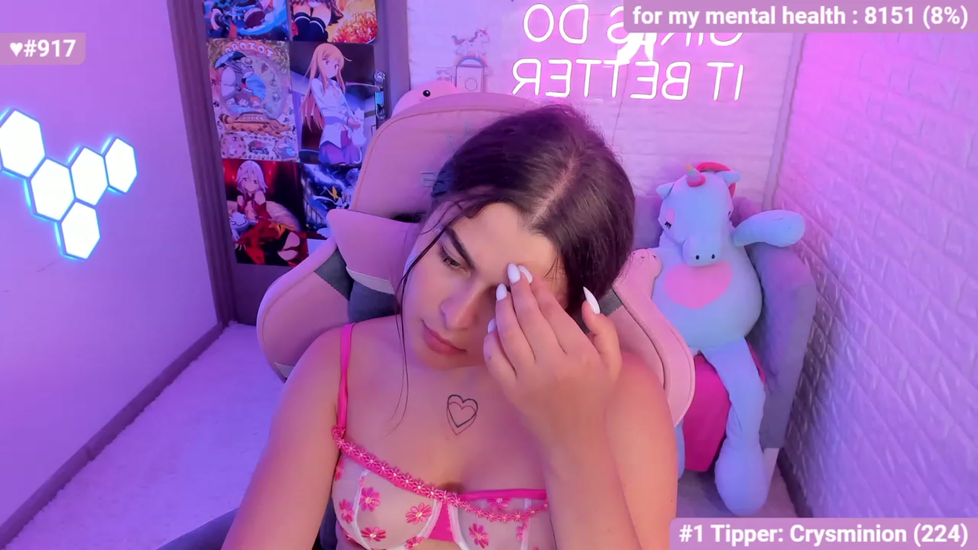 Gallery image thumbnail from CrystalXX's myfreecams stream on, 07/02/2023, 08:29 image 10 of 20