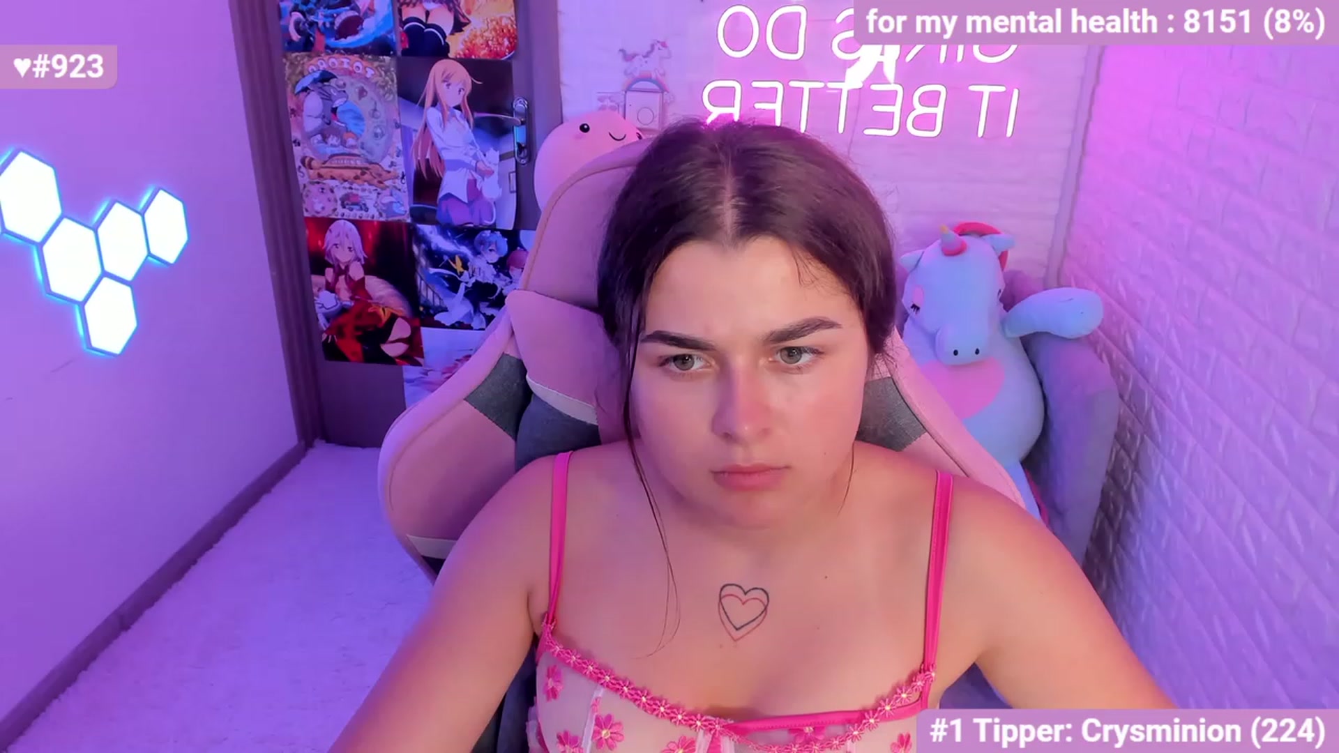 Gallery image thumbnail from CrystalXX's myfreecams stream on, 07/02/2023, 08:29 image 15 of 20