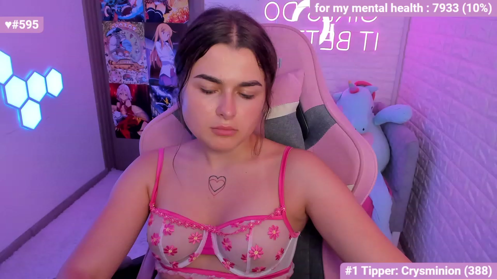 Gallery image thumbnail from CrystalXX's myfreecams stream on, 07/02/2023, 10:45 image 8 of 20