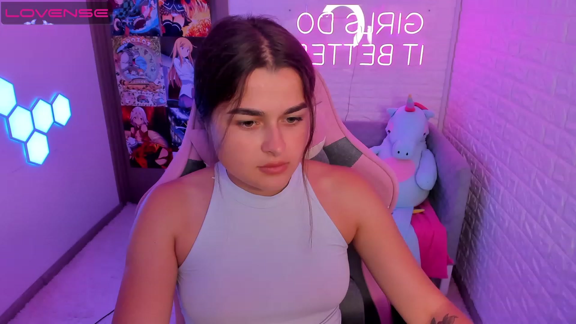 Gallery image thumbnail from CrystalXX's myfreecams stream on, 07/08/2023, 13:58 image 5 of 20
