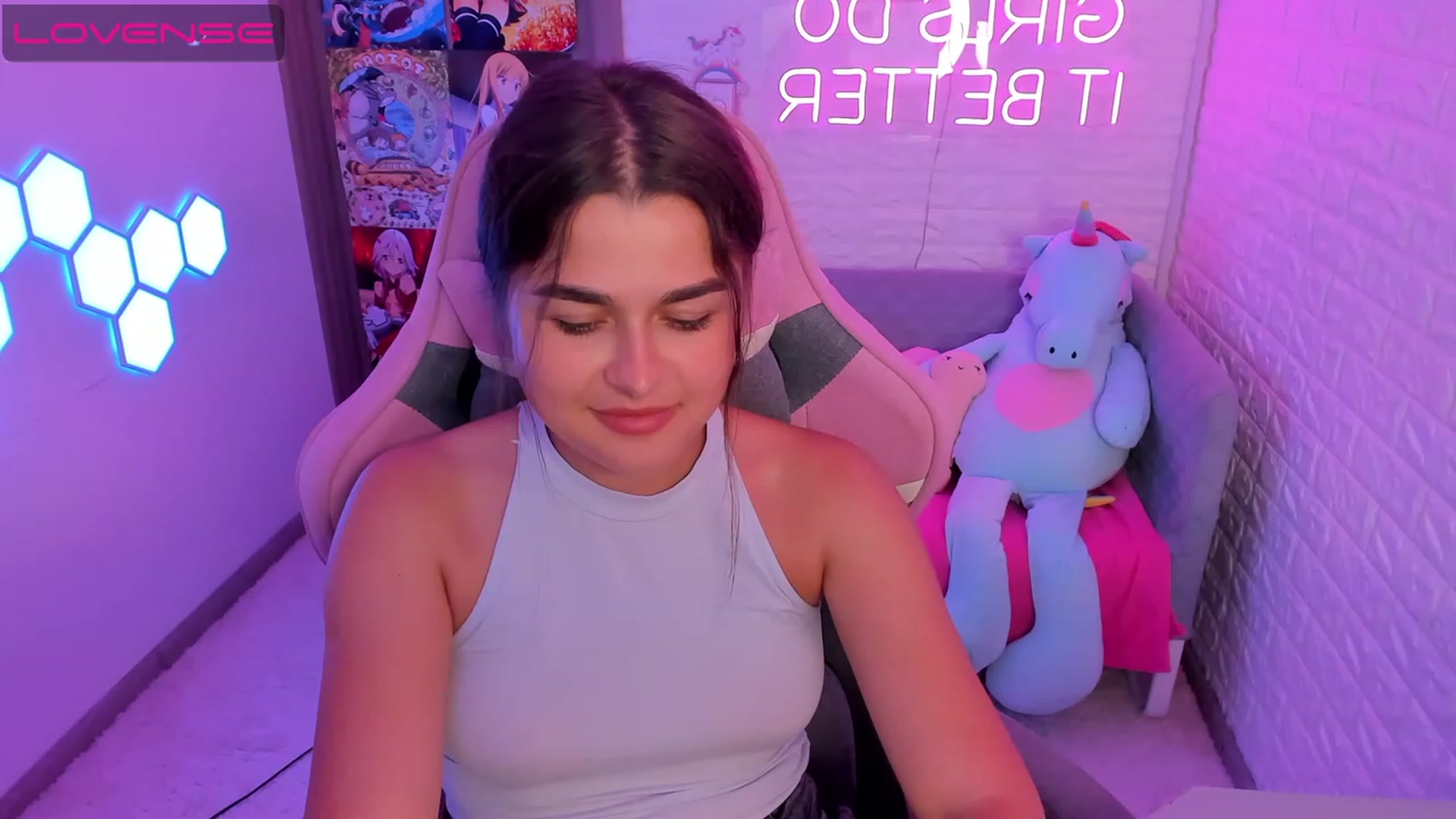 Gallery image thumbnail from CrystalXX's myfreecams stream on, 07/08/2023, 13:58 image 6 of 20