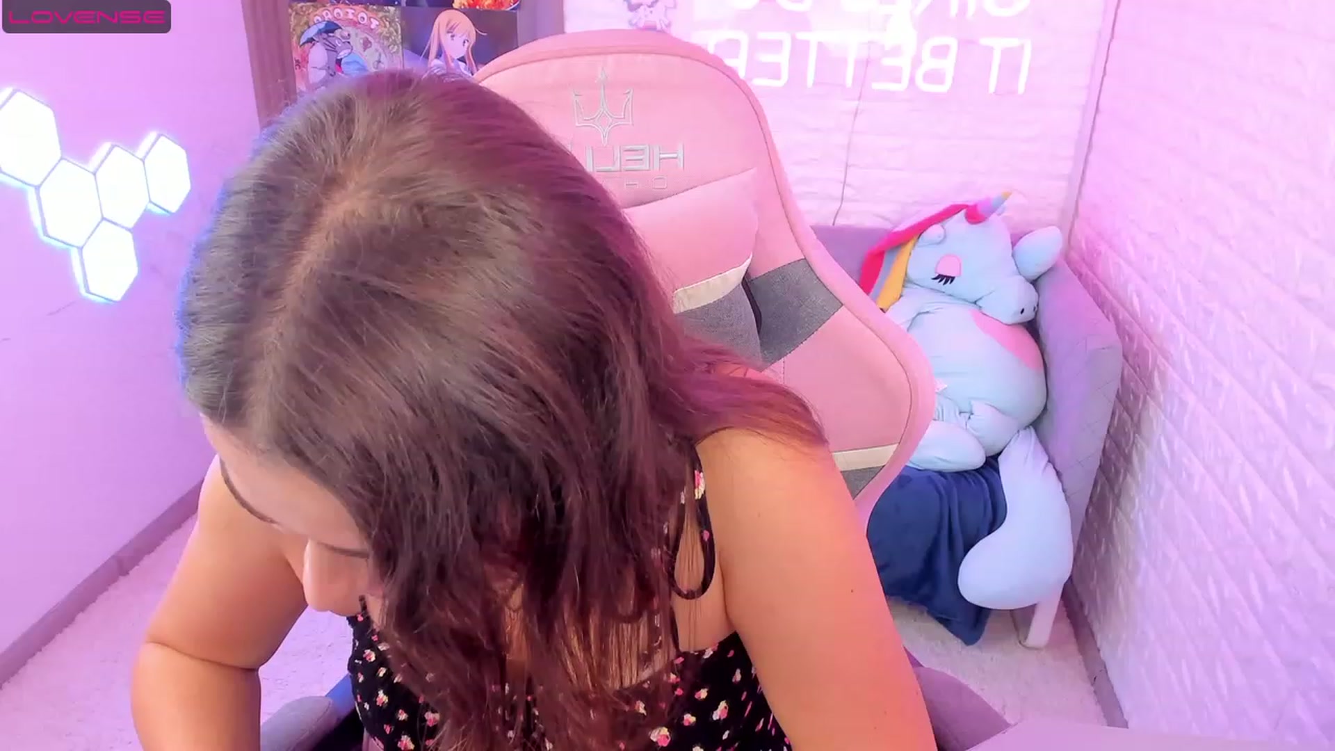 Gallery image thumbnail from CrystalXX's myfreecams stream on, 07/23/2023, 20:45 image 11 of 20