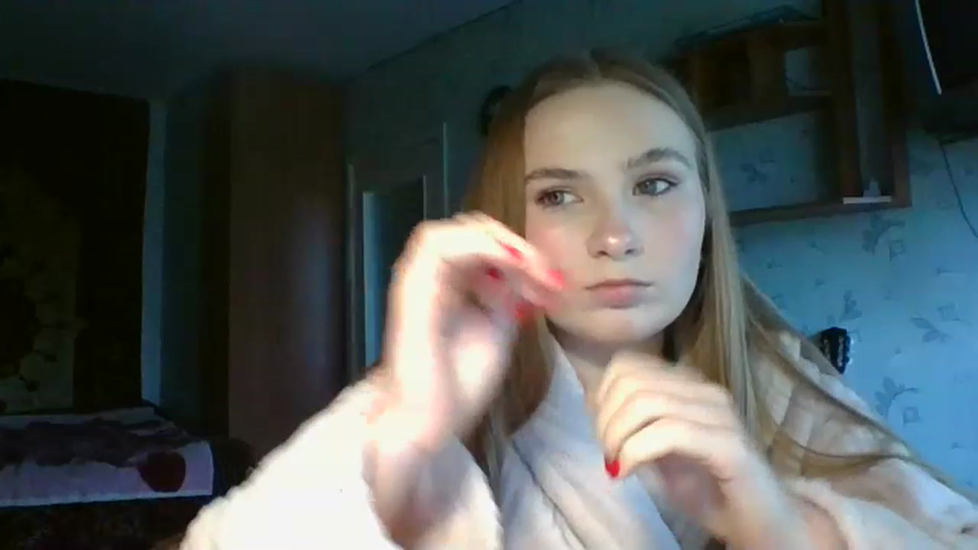 Gallery image thumbnail from Crystal_Crown's myfreecams stream on, 04/13/2023, 09:42 image 6 of 20