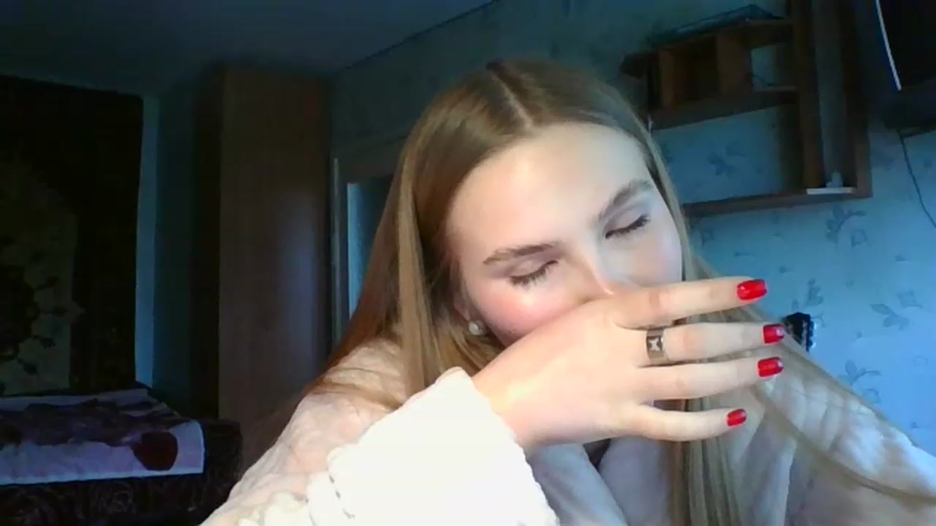 Gallery image thumbnail from Crystal_Crown's myfreecams stream on, 04/13/2023, 09:42 image 7 of 20