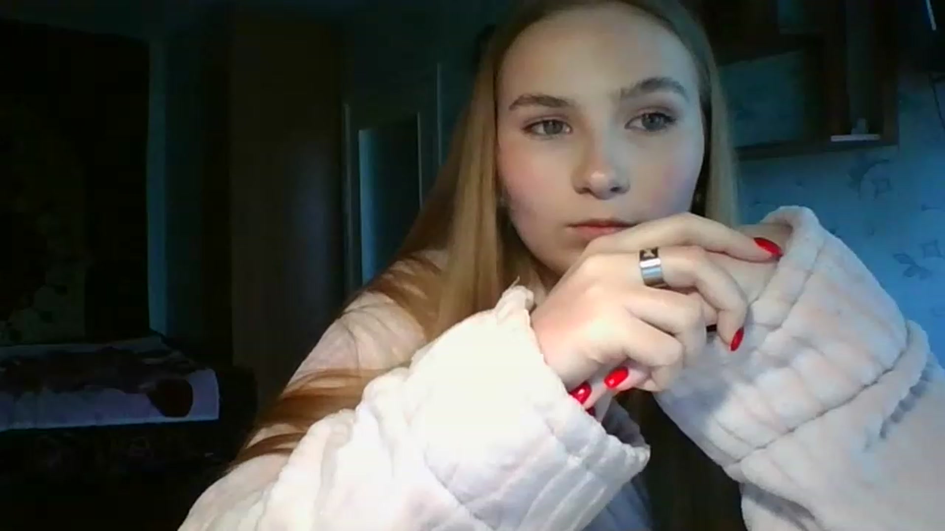 Gallery image thumbnail from Crystal_Crown's myfreecams stream on, 04/13/2023, 10:22 image 5 of 20