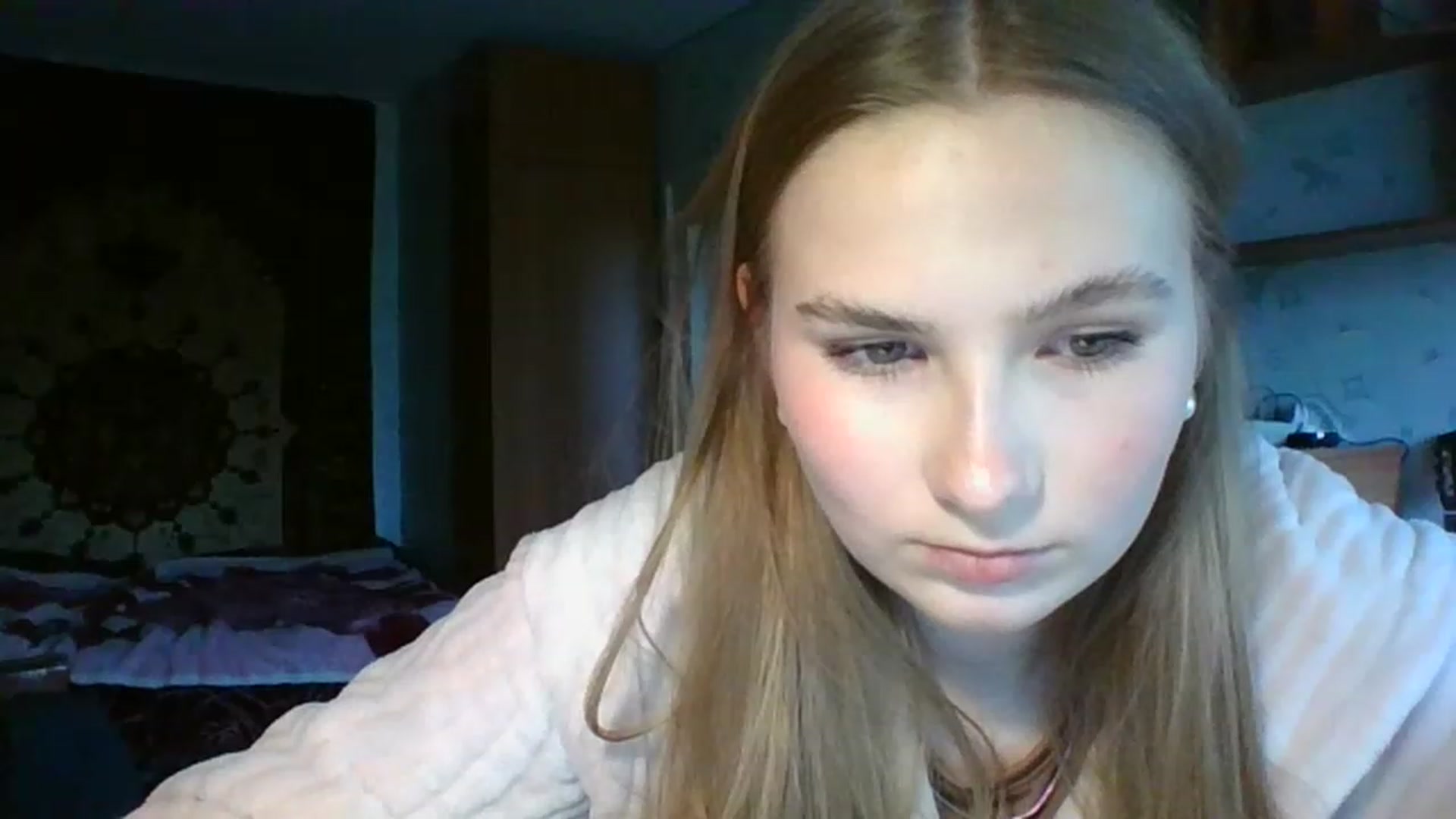 Gallery image thumbnail from Crystal_Crown's myfreecams stream on, 04/13/2023, 12:39 image 14 of 20