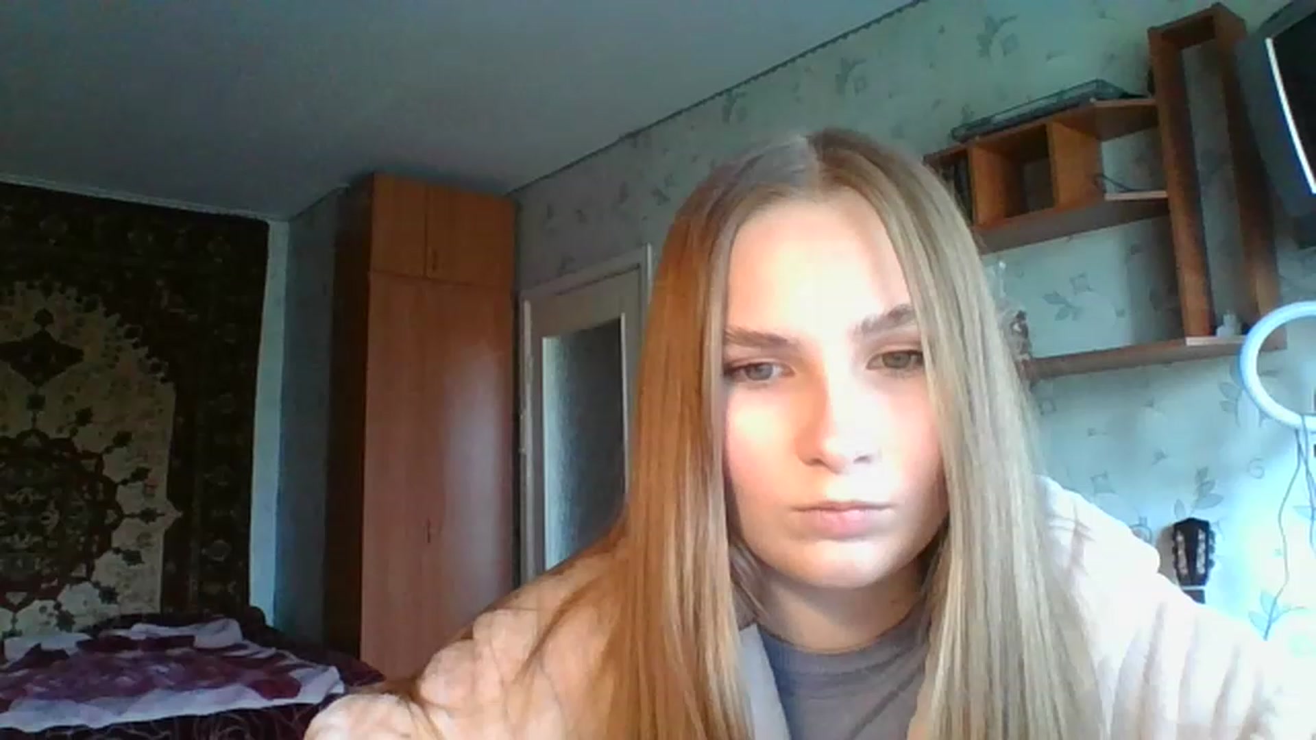 Gallery image thumbnail from Crystal_Crown's myfreecams stream on, 04/18/2023, 09:34 image 9 of 20