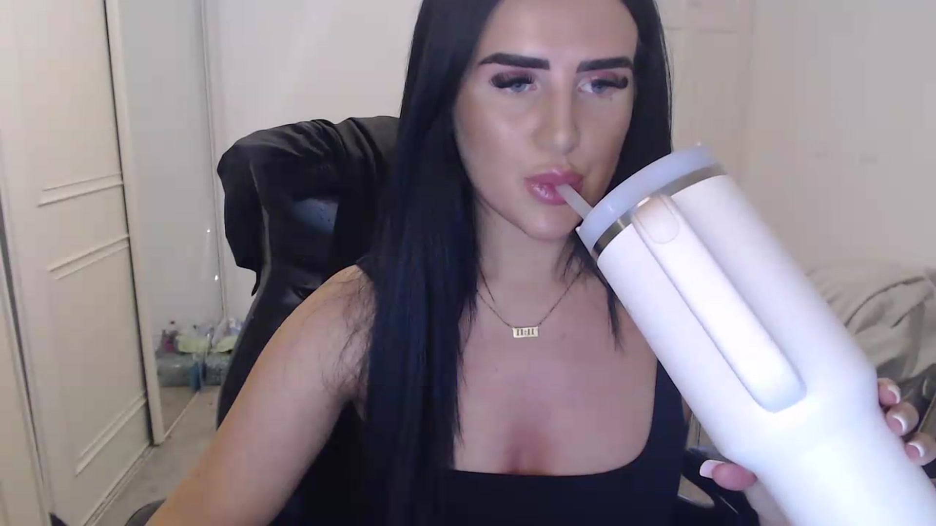 Gallery image thumbnail from Crystal_MFC's myfreecams stream on, 07/28/2026, 19:43 image 5 of 20