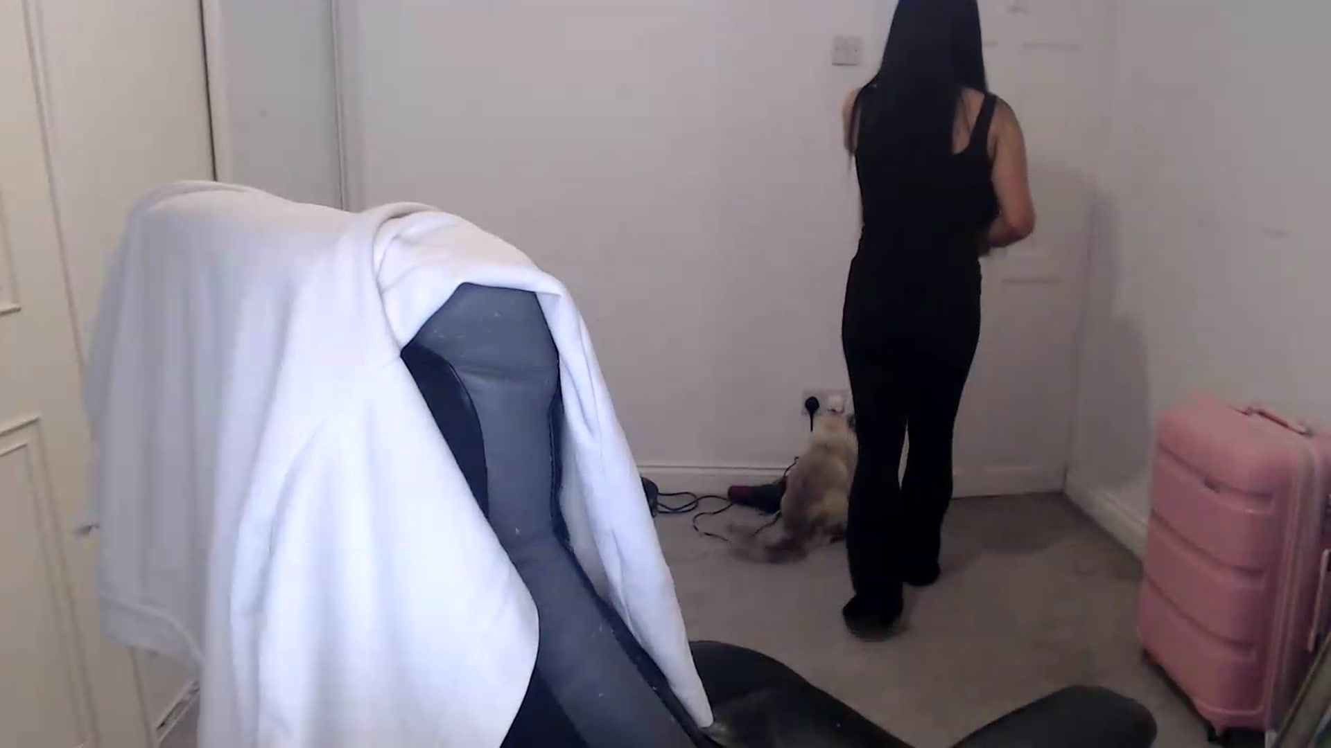 Gallery image thumbnail from Crystal_MFC's myfreecams stream on, 08/05/2026, 20:04 image 7 of 20