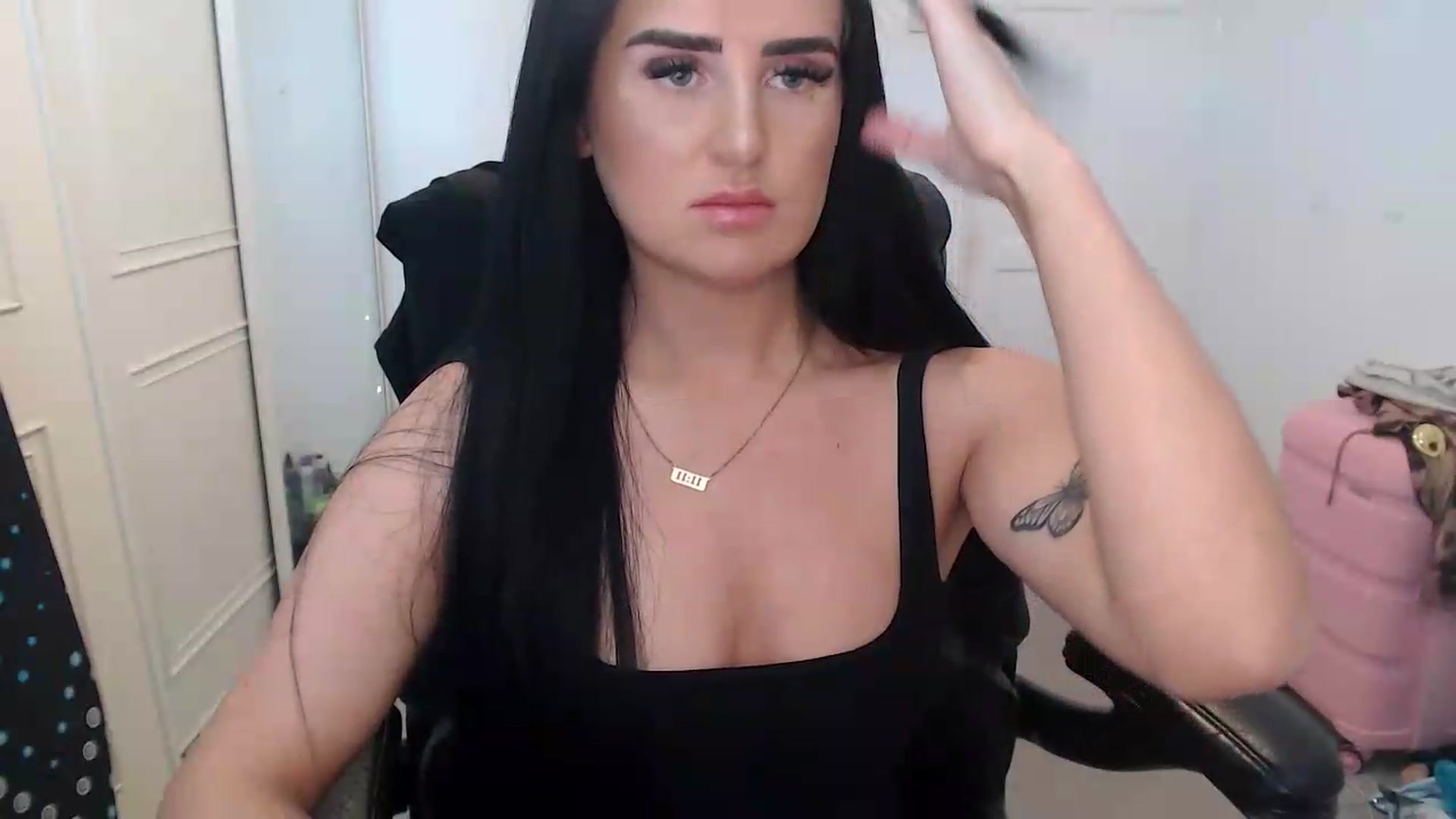 Gallery image thumbnail from Crystal_MFC's myfreecams stream on, 08/10/2026, 12:38 image 15 of 20