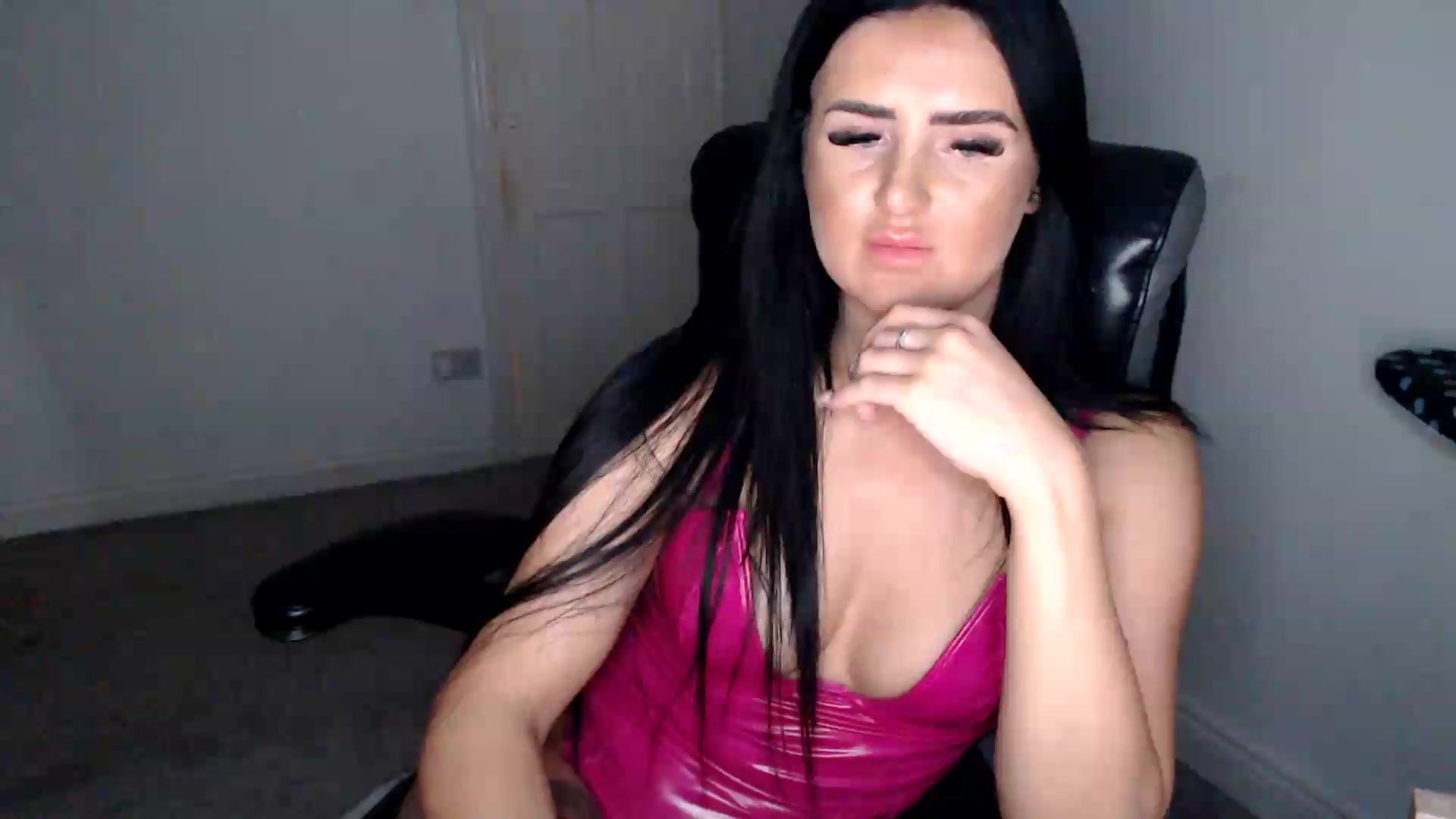 Gallery image thumbnail from Crystal_MFC's myfreecams stream on, 09/10/2026, 21:08 image 10 of 20