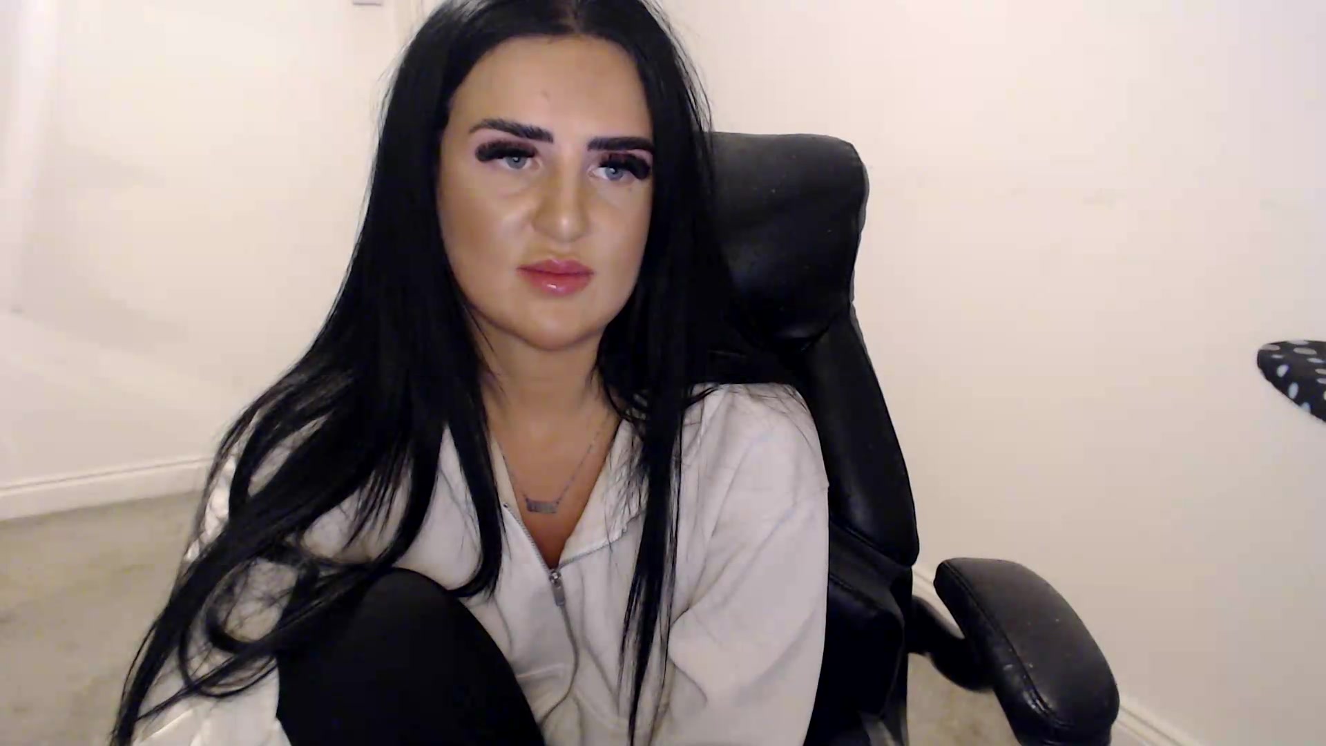 Gallery image thumbnail from Crystal_MFC's myfreecams stream on, 09/11/2026, 22:24 image 20 of 20
