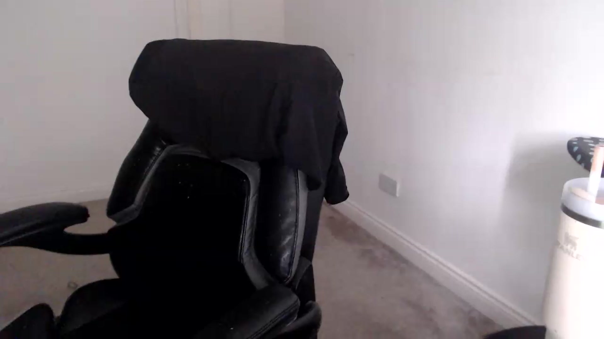 Gallery image thumbnail from Crystal_MFC's myfreecams stream on, 09/16/2026, 13:24 image 3 of 20