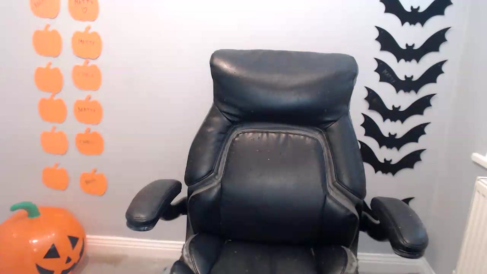 Gallery image thumbnail from Crystal_MFC's myfreecams stream on, 10/02/2026, 14:02 image 10 of 20