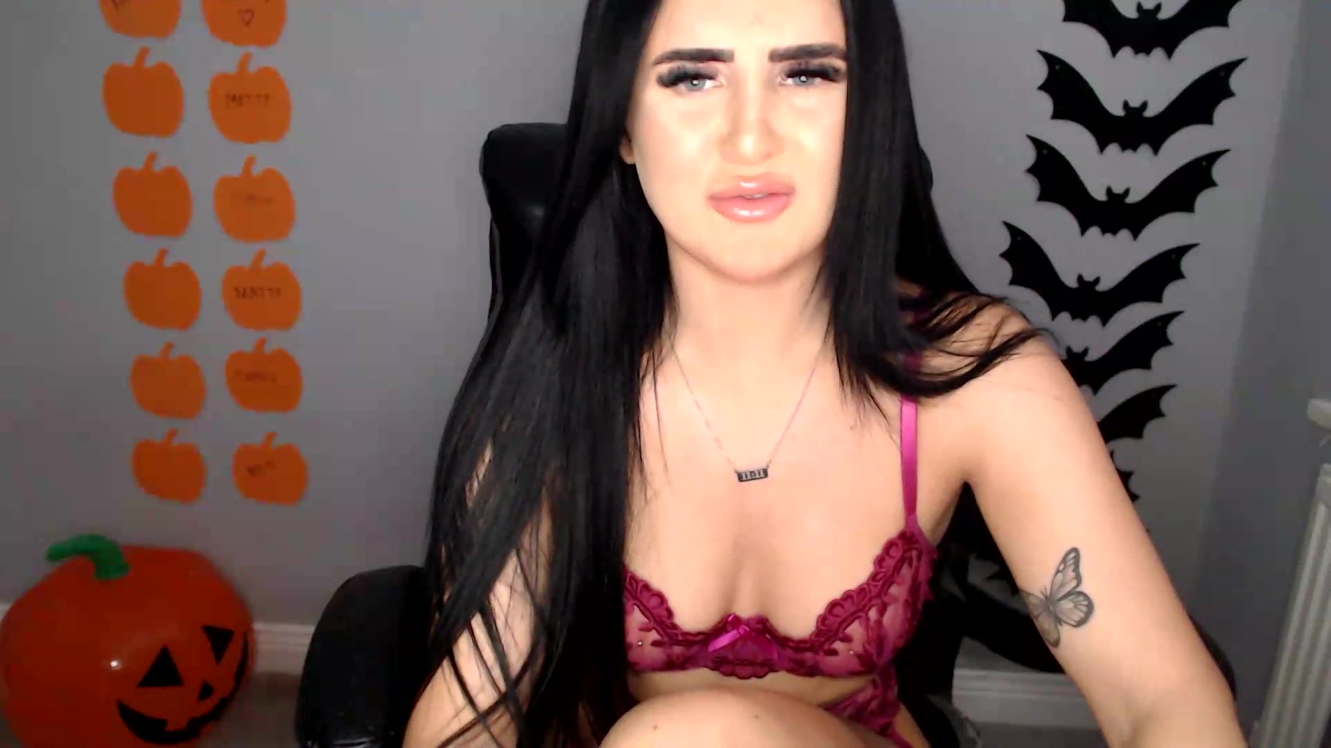 Gallery image thumbnail from Crystal_MFC's myfreecams stream on, 10/03/2026, 12:40 image 20 of 20