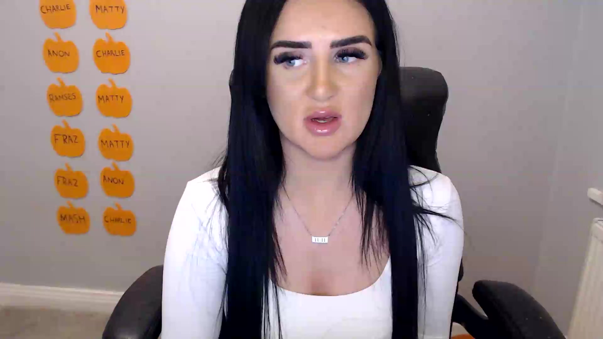 Gallery image thumbnail from Crystal_MFC's myfreecams stream on, 10/03/2026, 21:43 image 13 of 20