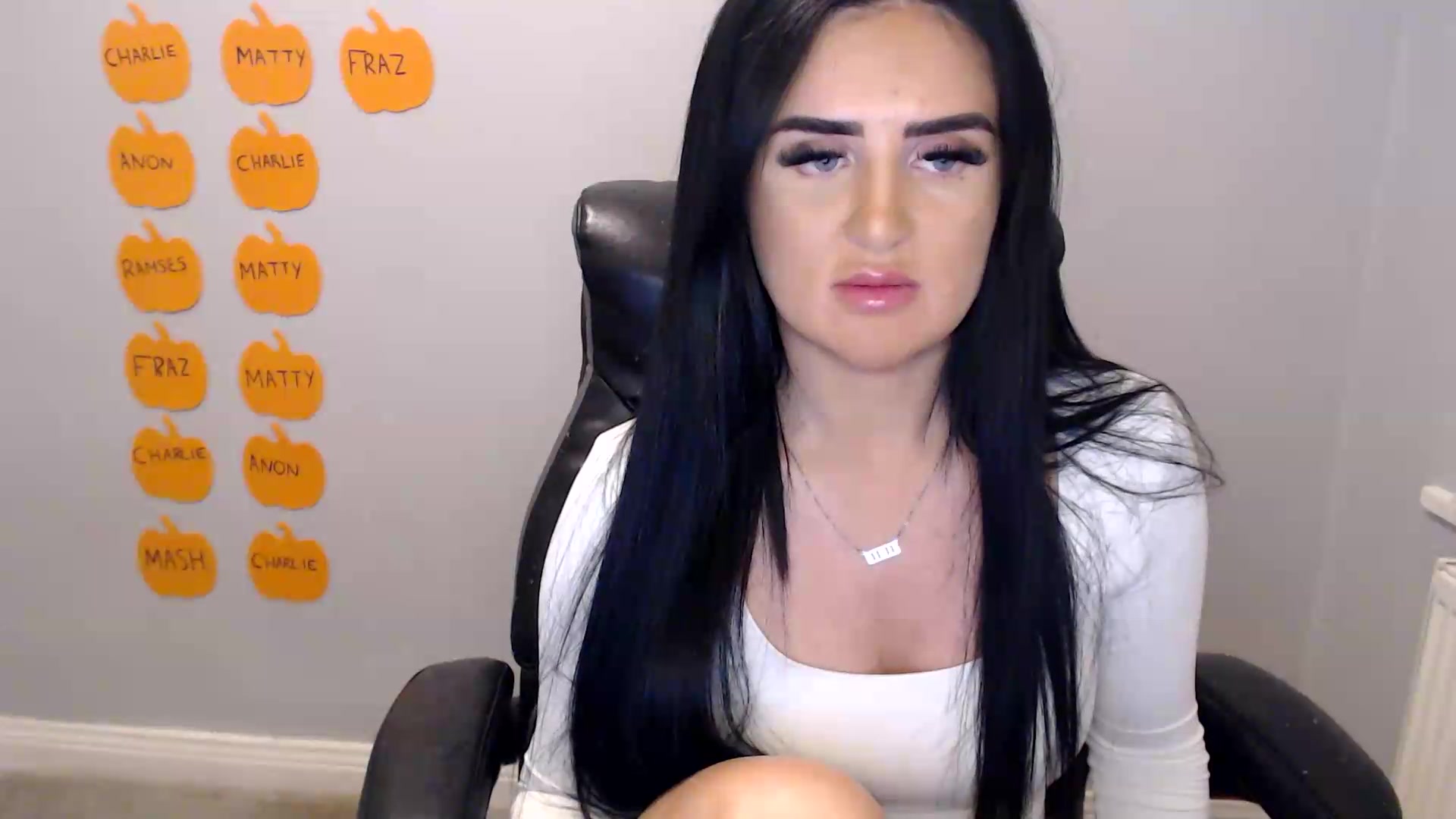 Gallery image thumbnail from Crystal_MFC's myfreecams stream on, 10/03/2026, 22:10 image 12 of 20