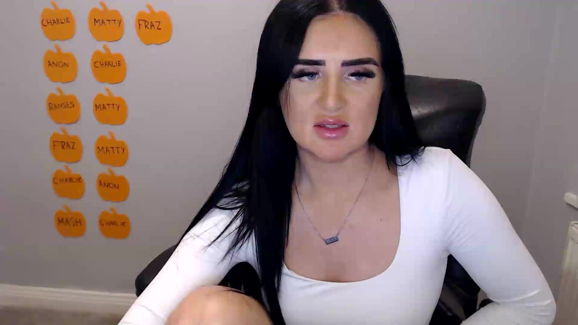 Gallery image thumbnail from Crystal_MFC's myfreecams stream on, 10/03/2026, 22:10 image 6 of 20