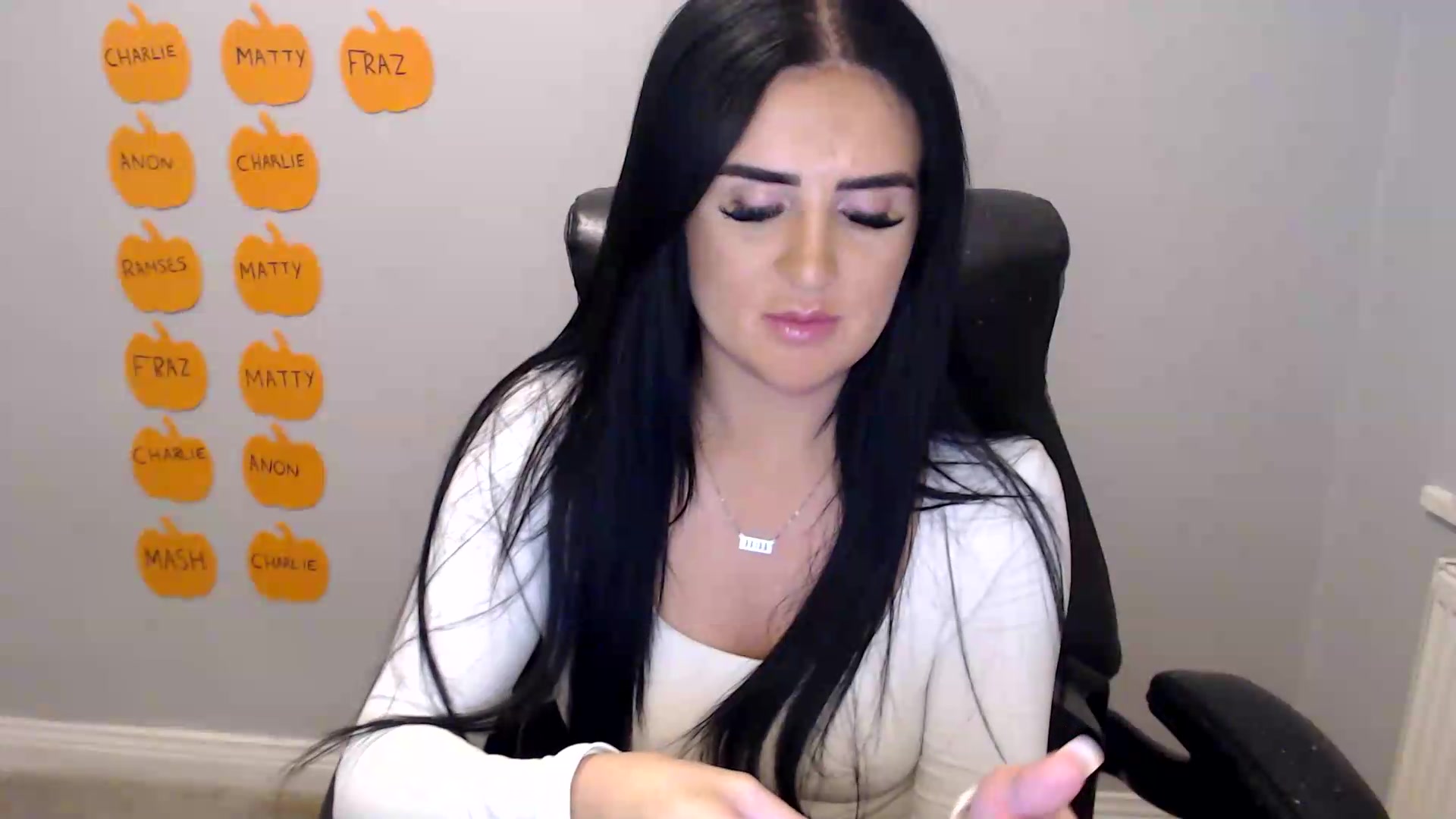 Gallery image thumbnail from Crystal_MFC's myfreecams stream on, 10/03/2026, 22:10 image 14 of 20