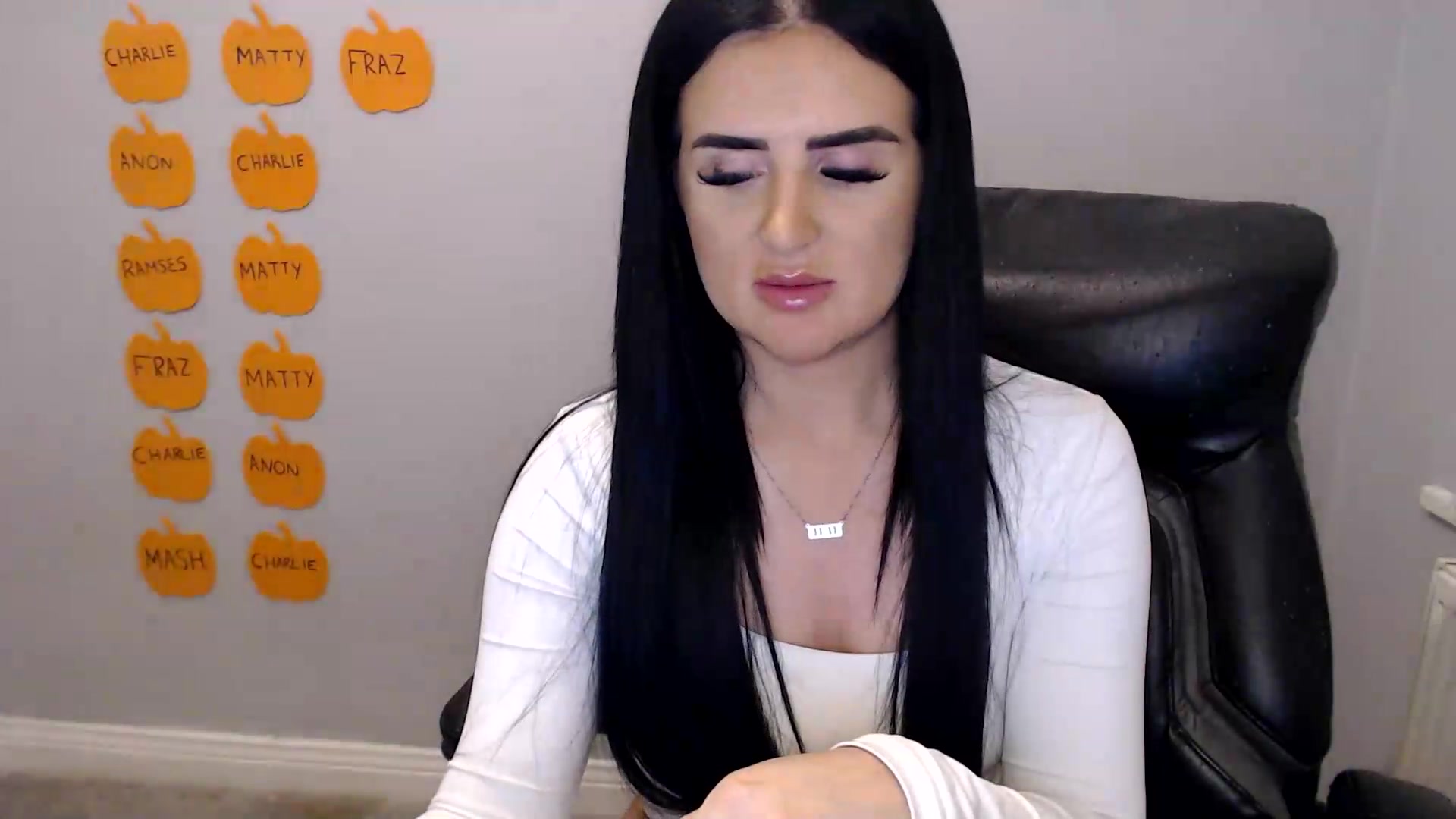 Gallery image thumbnail from Crystal_MFC's myfreecams stream on, 10/03/2026, 22:10 image 19 of 20