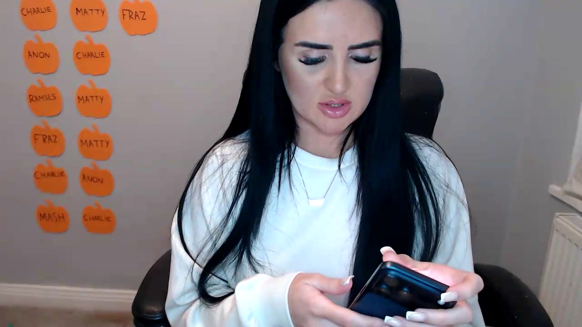 Gallery image thumbnail from Crystal_MFC's myfreecams stream on, 10/04/2026, 14:45 image 7 of 20