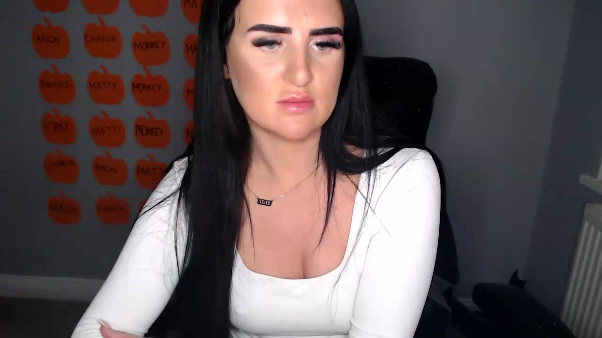 Gallery image thumbnail from Crystal_MFC's myfreecams stream on, 10/07/2026, 21:25 image 2 of 20