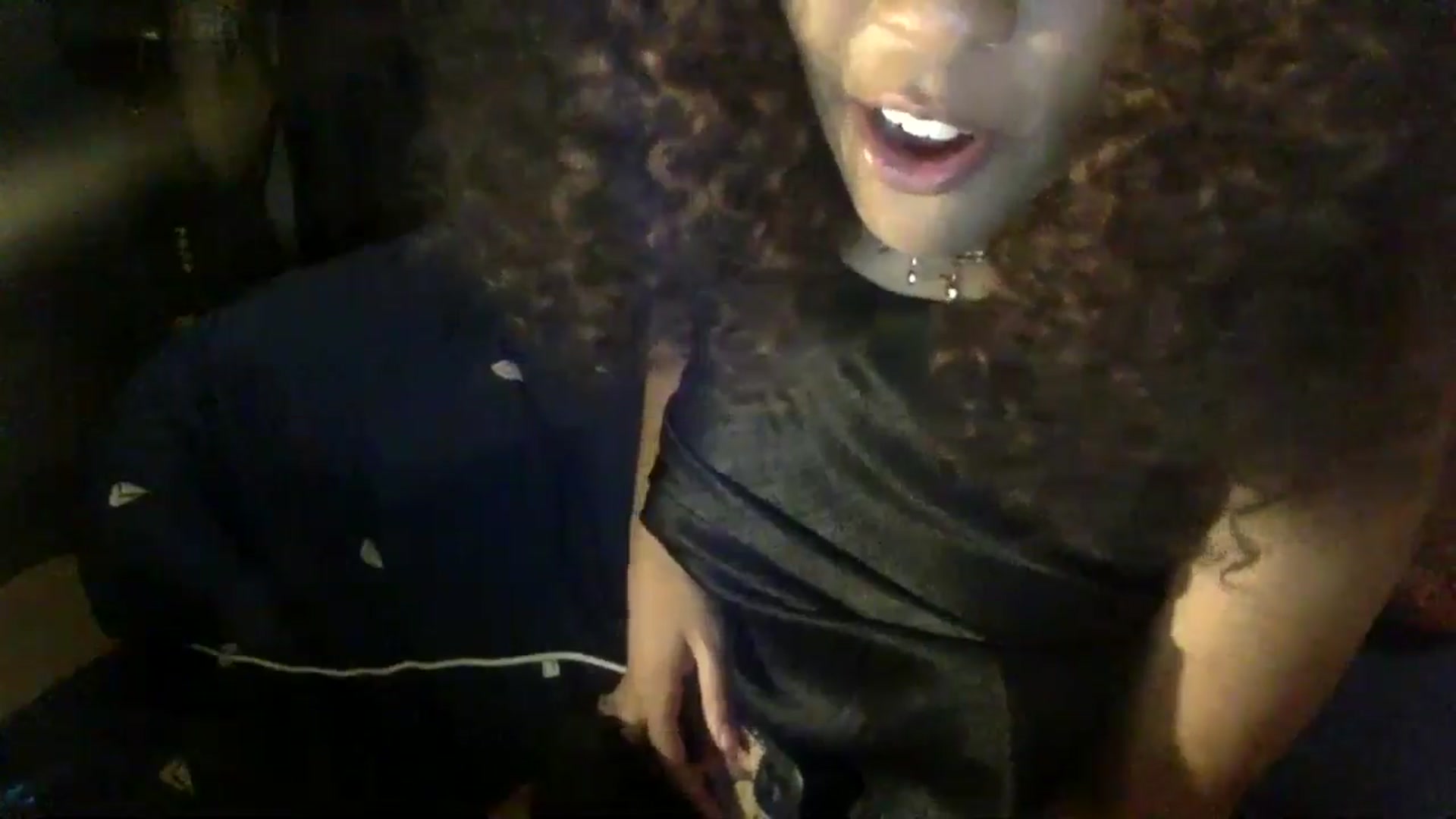Gallery image thumbnail from Crystalxxxx's myfreecams stream on, 09/03/2024, 10:31 image 14 of 20