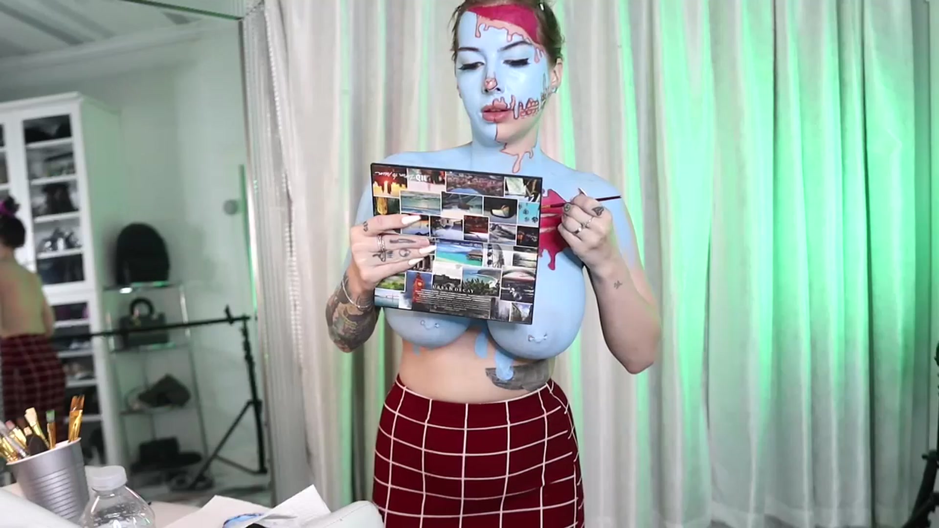 Gallery image thumbnail from Cubbixoxo's myfreecams stream on, 11/23/2022, 07:02 image 2 of 20