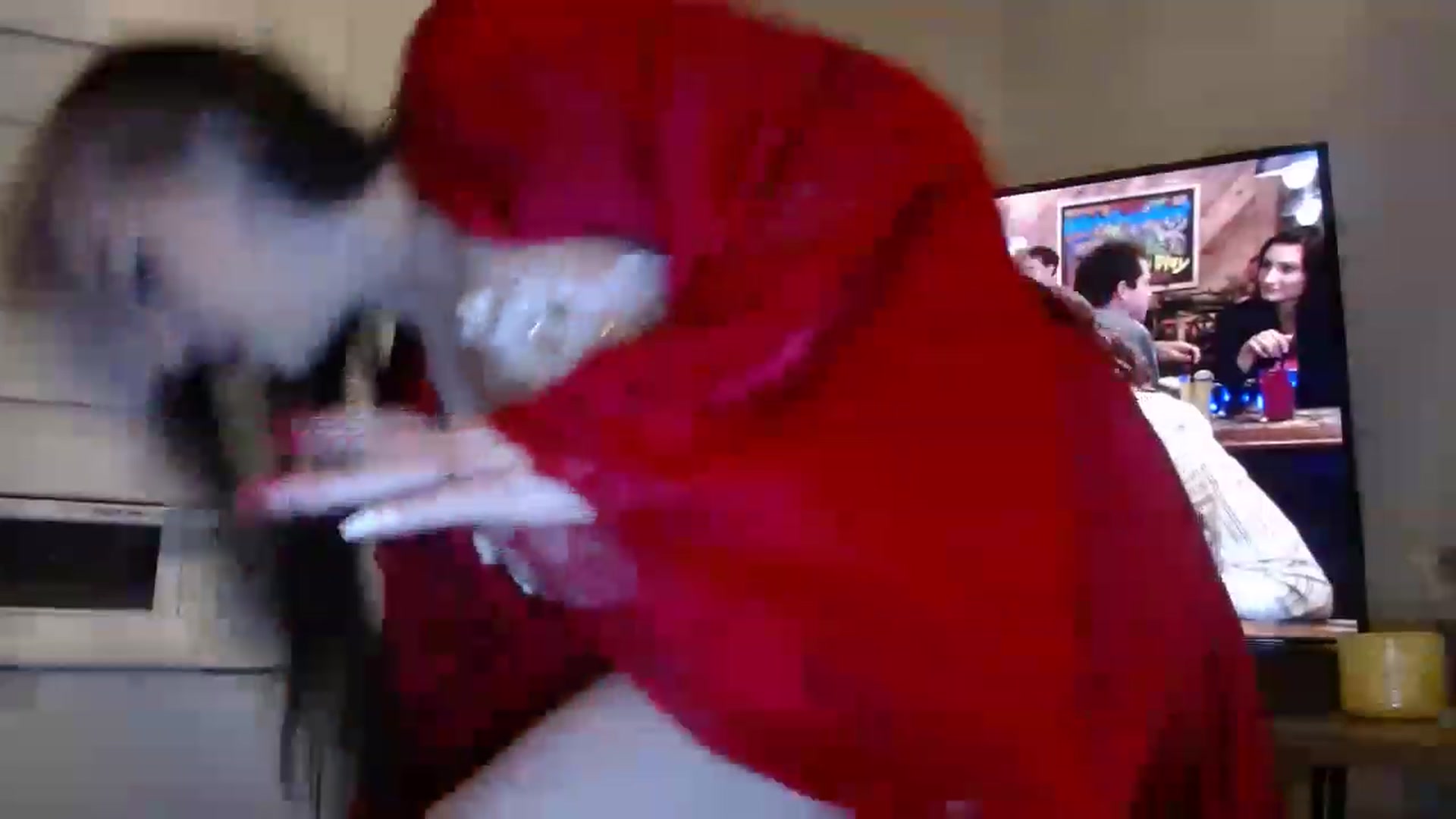 Gallery image thumbnail from Cubbixoxo's myfreecams stream on, 12/17/2022, 05:41 image 3 of 20