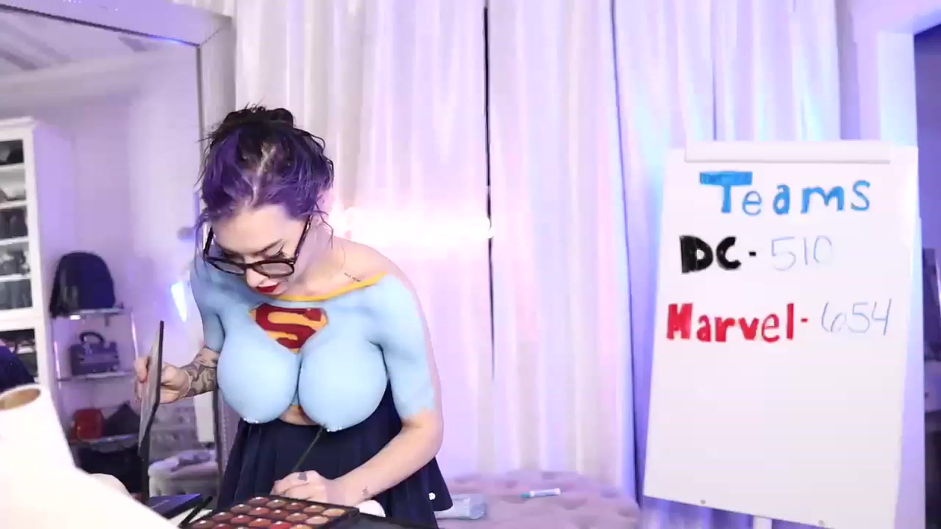 Gallery image thumbnail from Cubbixoxo's myfreecams stream on, 03/21/2023, 04:57 image 1 of 20