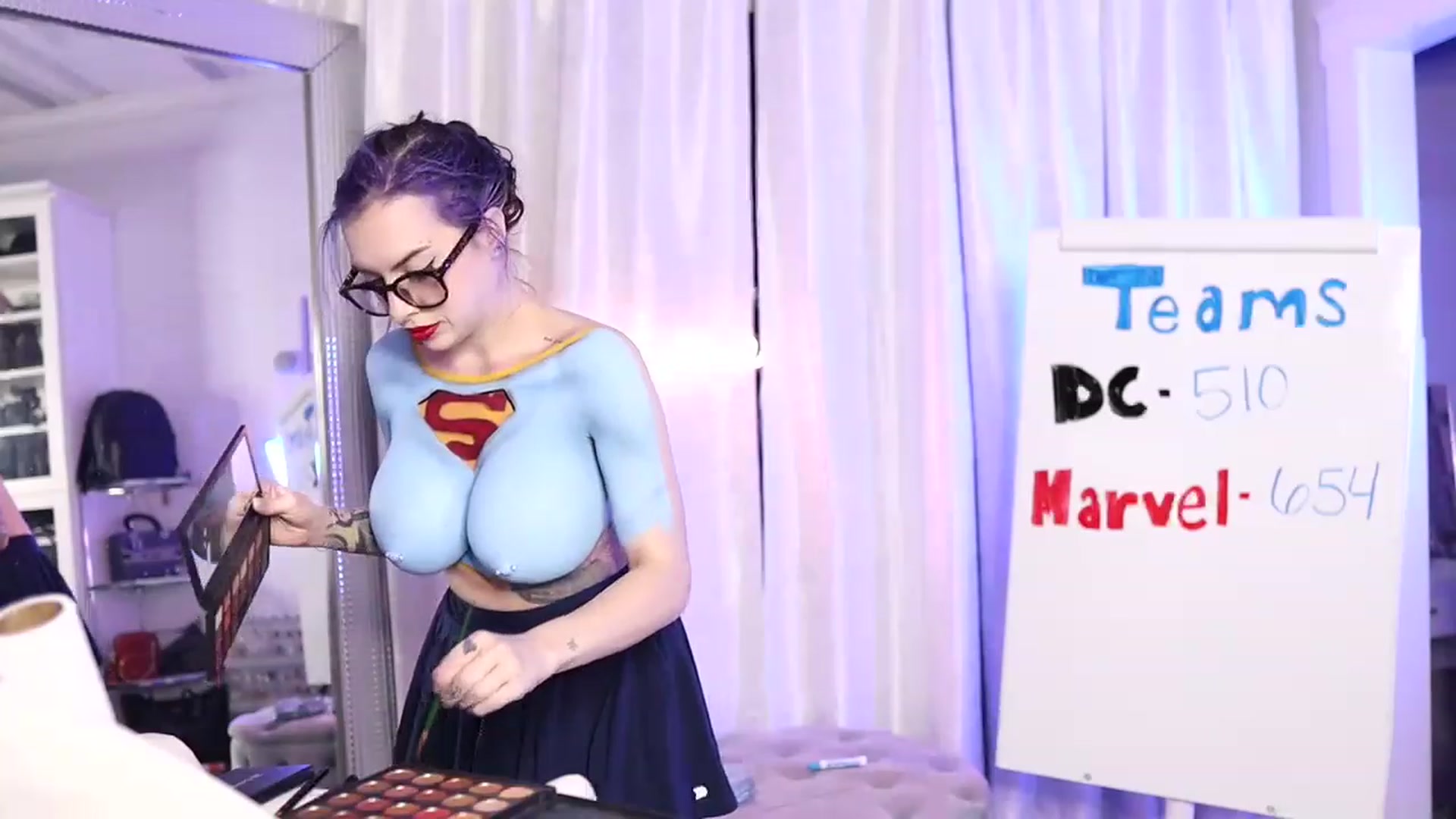 Gallery image thumbnail from Cubbixoxo's myfreecams stream on, 03/21/2023, 04:57 image 2 of 20