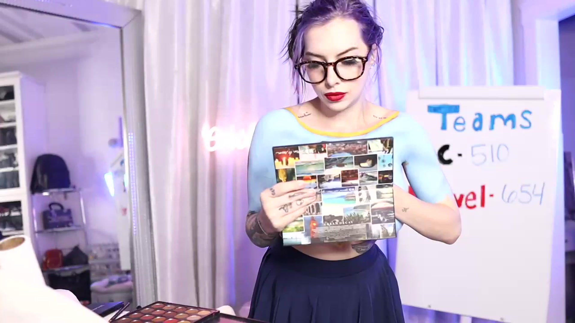 Gallery image thumbnail from Cubbixoxo's myfreecams stream on, 03/21/2023, 04:57 image 7 of 20