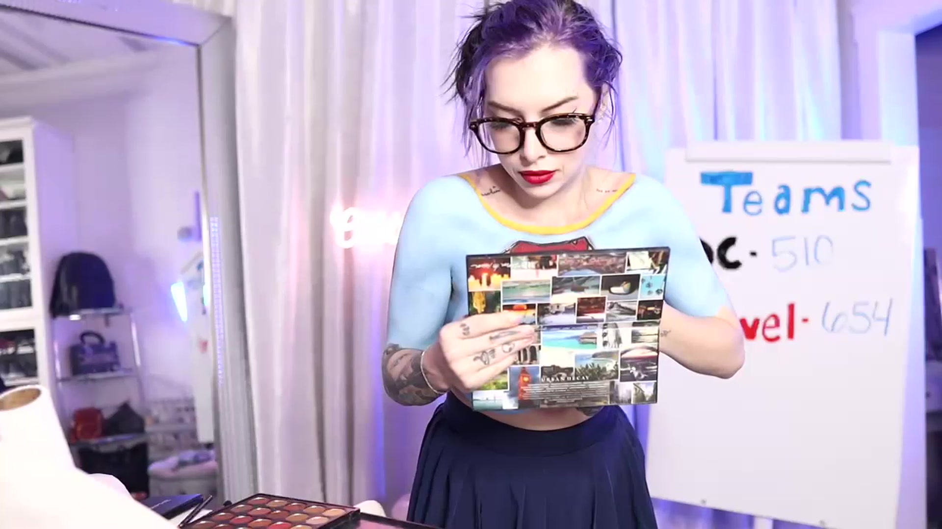 Gallery image thumbnail from Cubbixoxo's myfreecams stream on, 03/21/2023, 04:57 image 6 of 20