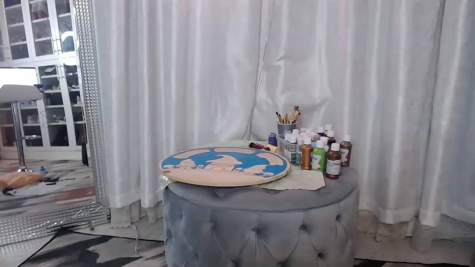 Gallery image thumbnail from Cubbixoxo's myfreecams stream on, 03/30/2023, 05:18 image 3 of 20