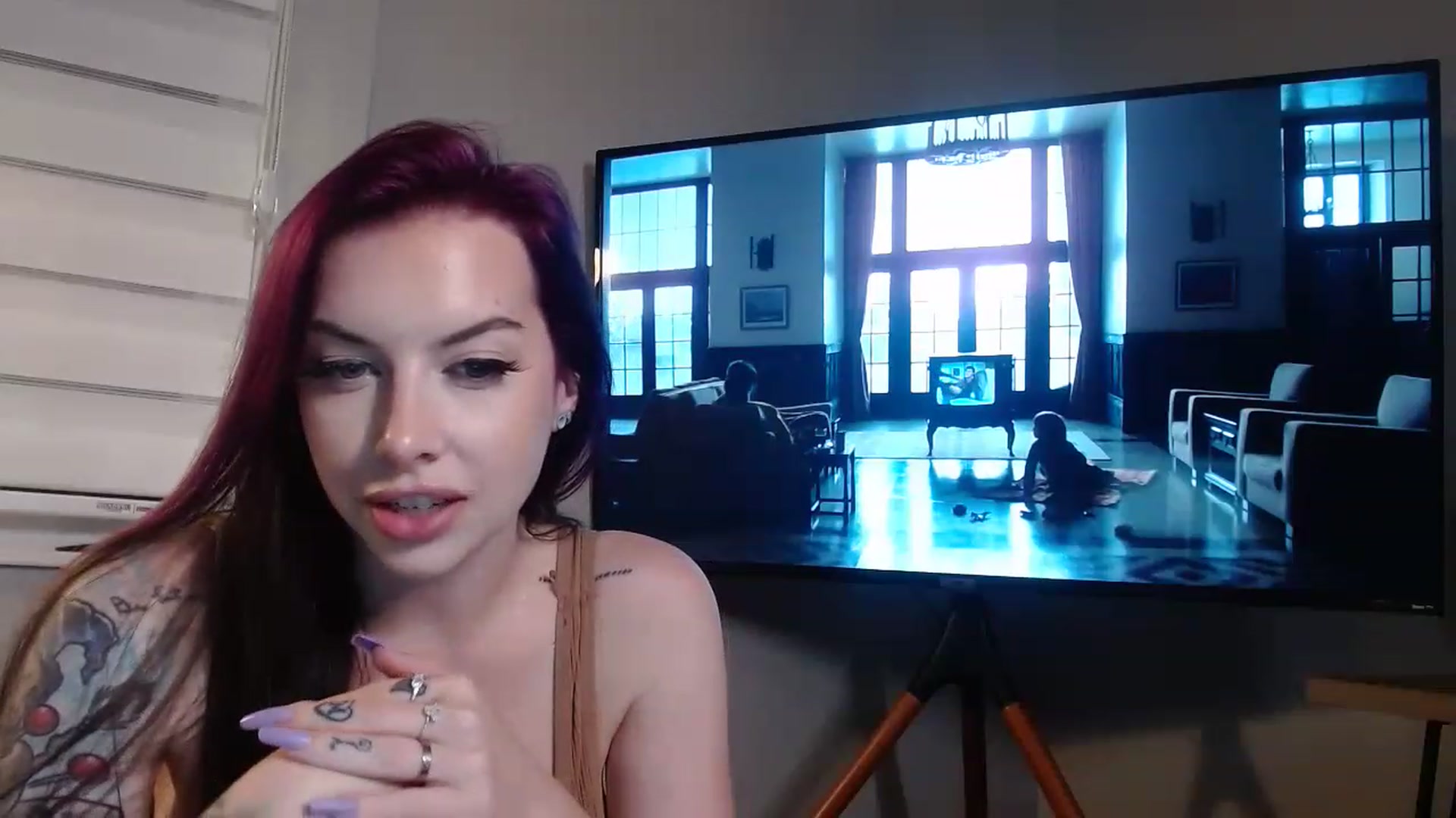 Gallery image thumbnail from Cubbixoxo's myfreecams stream on, 04/29/2023, 05:25 image 8 of 20