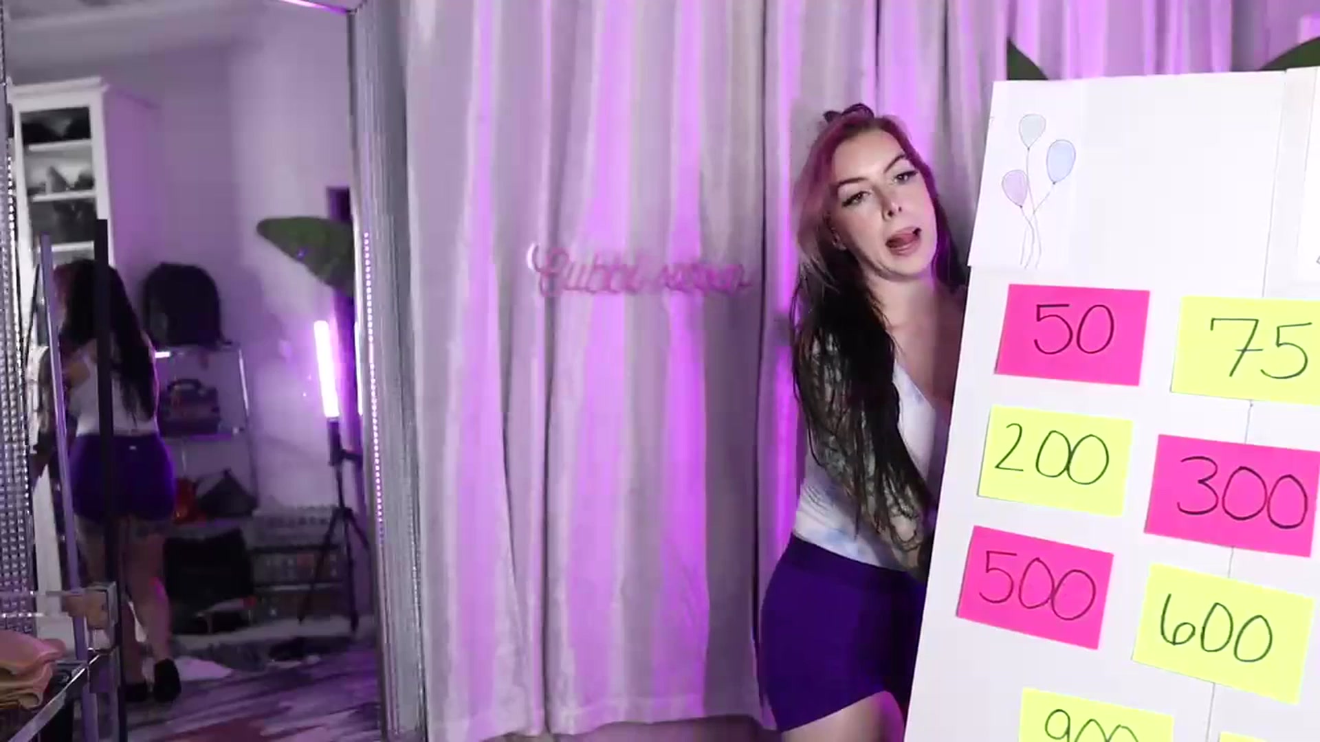 Gallery image thumbnail from Cubbixoxo's myfreecams stream on, 06/11/2023, 03:09 image 1 of 20
