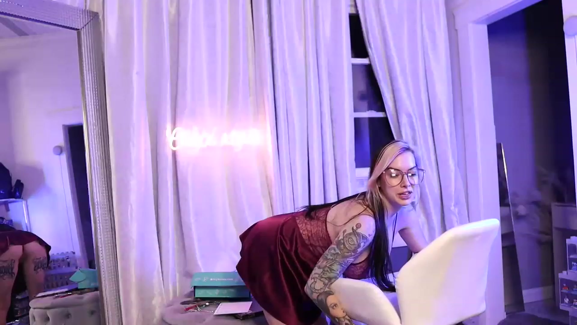 Gallery image thumbnail from Cubbixoxo's myfreecams stream on, 07/08/2023, 03:36 image 9 of 20
