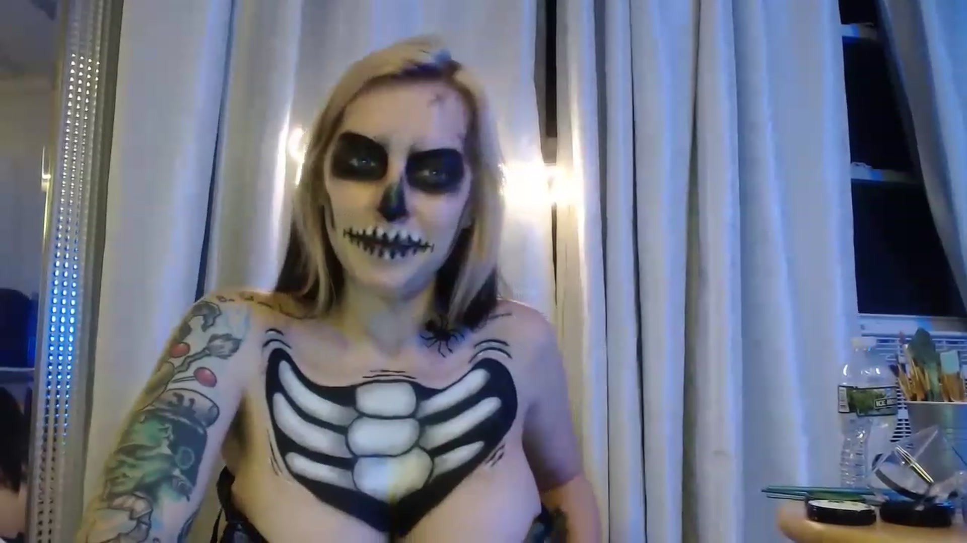 Gallery image thumbnail from Cubbixoxo's myfreecams stream on, 07/12/2023, 06:40 image 19 of 20