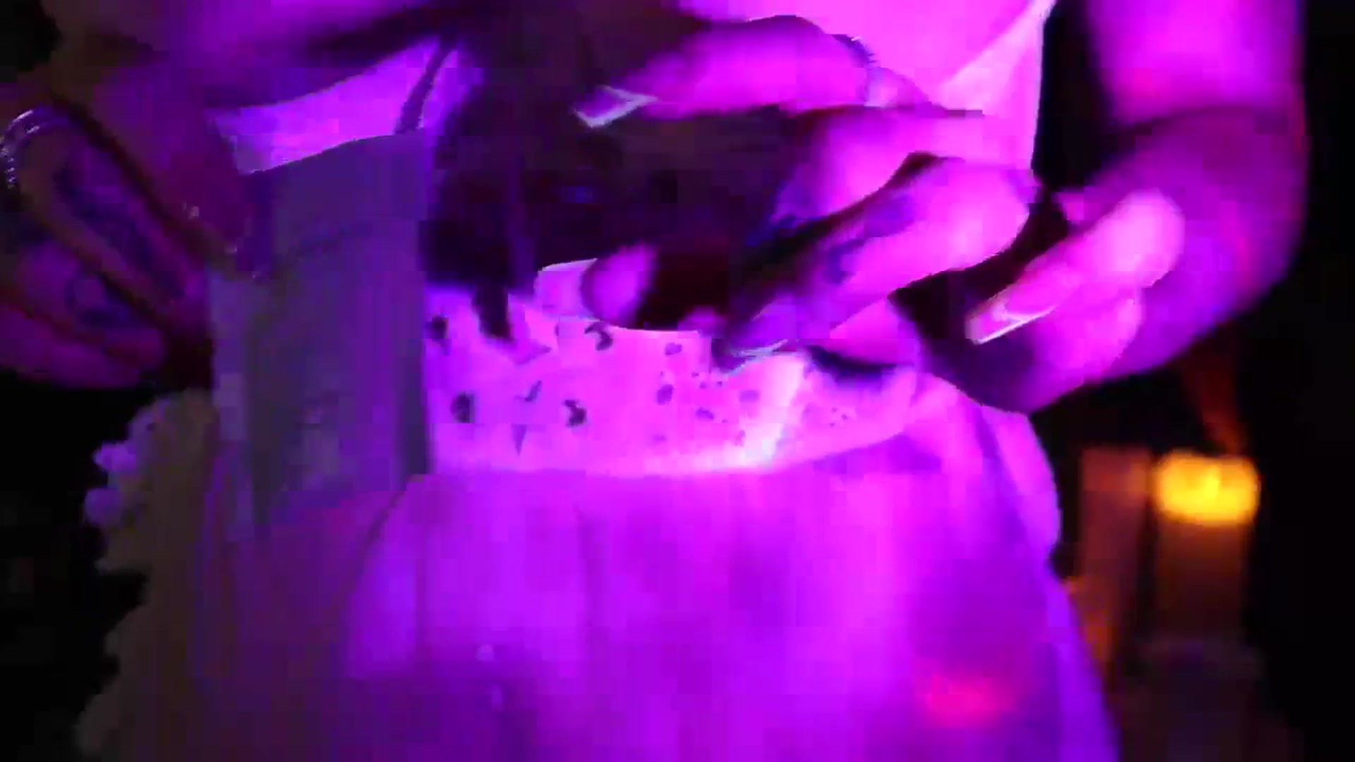 Gallery image thumbnail from Cubbixoxo's myfreecams stream on, 10/21/2023, 04:37 image 17 of 20