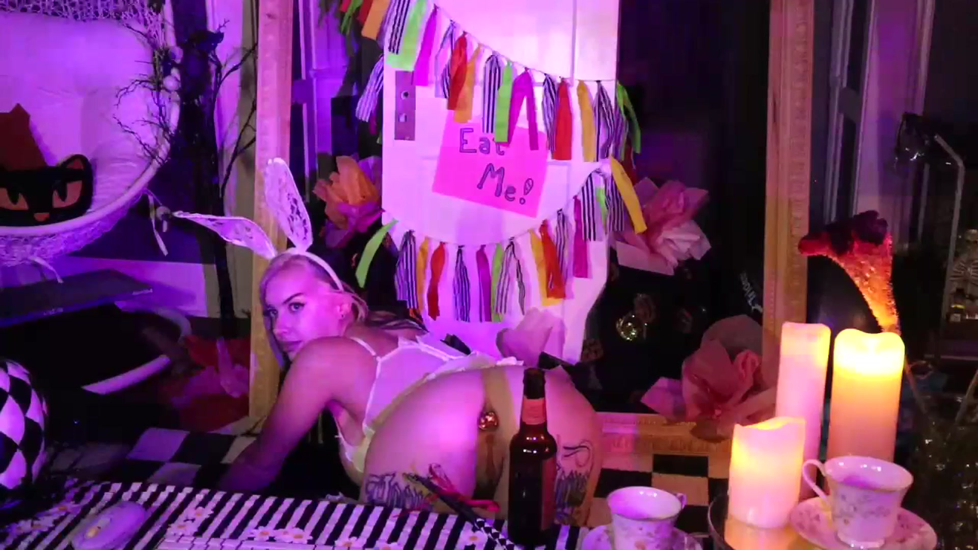 Gallery image thumbnail from Cubbixoxo's myfreecams stream on, 10/21/2023, 06:34 image 9 of 20