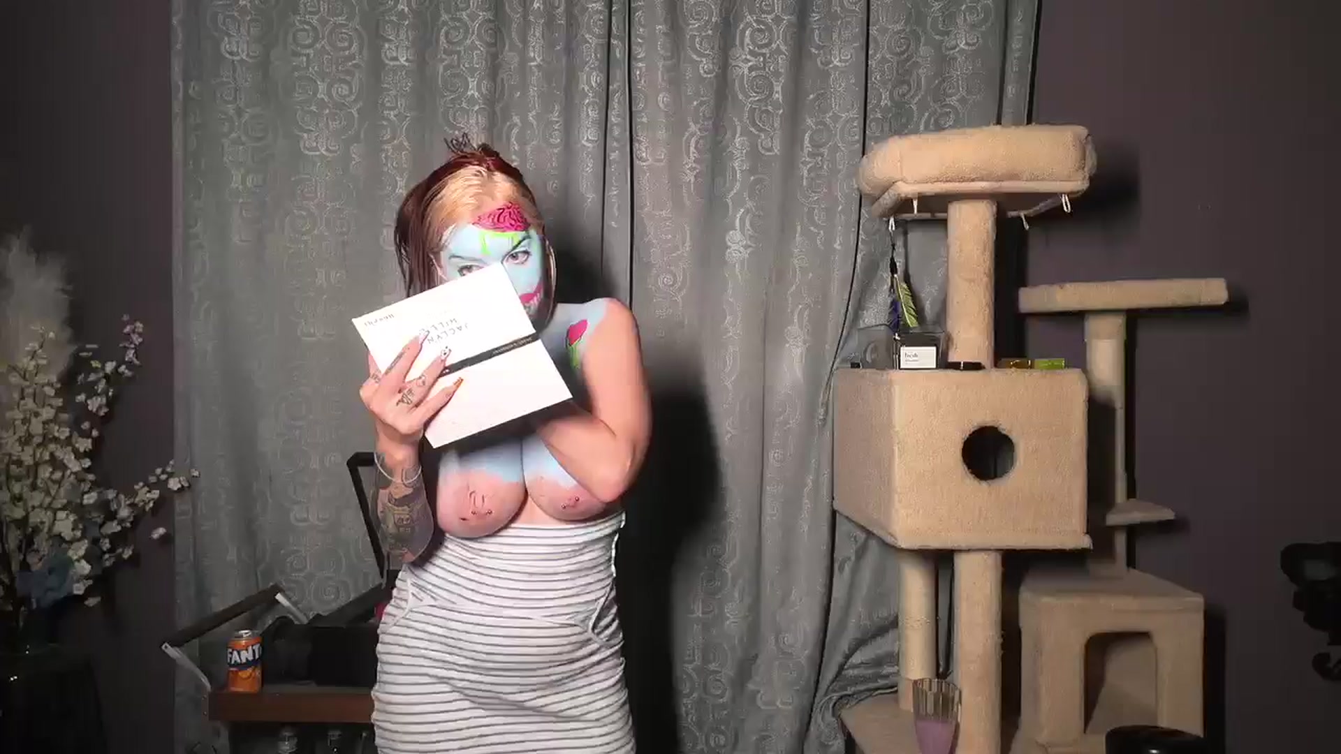 Gallery image thumbnail from Cubbixoxo's myfreecams stream on, 06/15/2024, 04:18 image 5 of 20